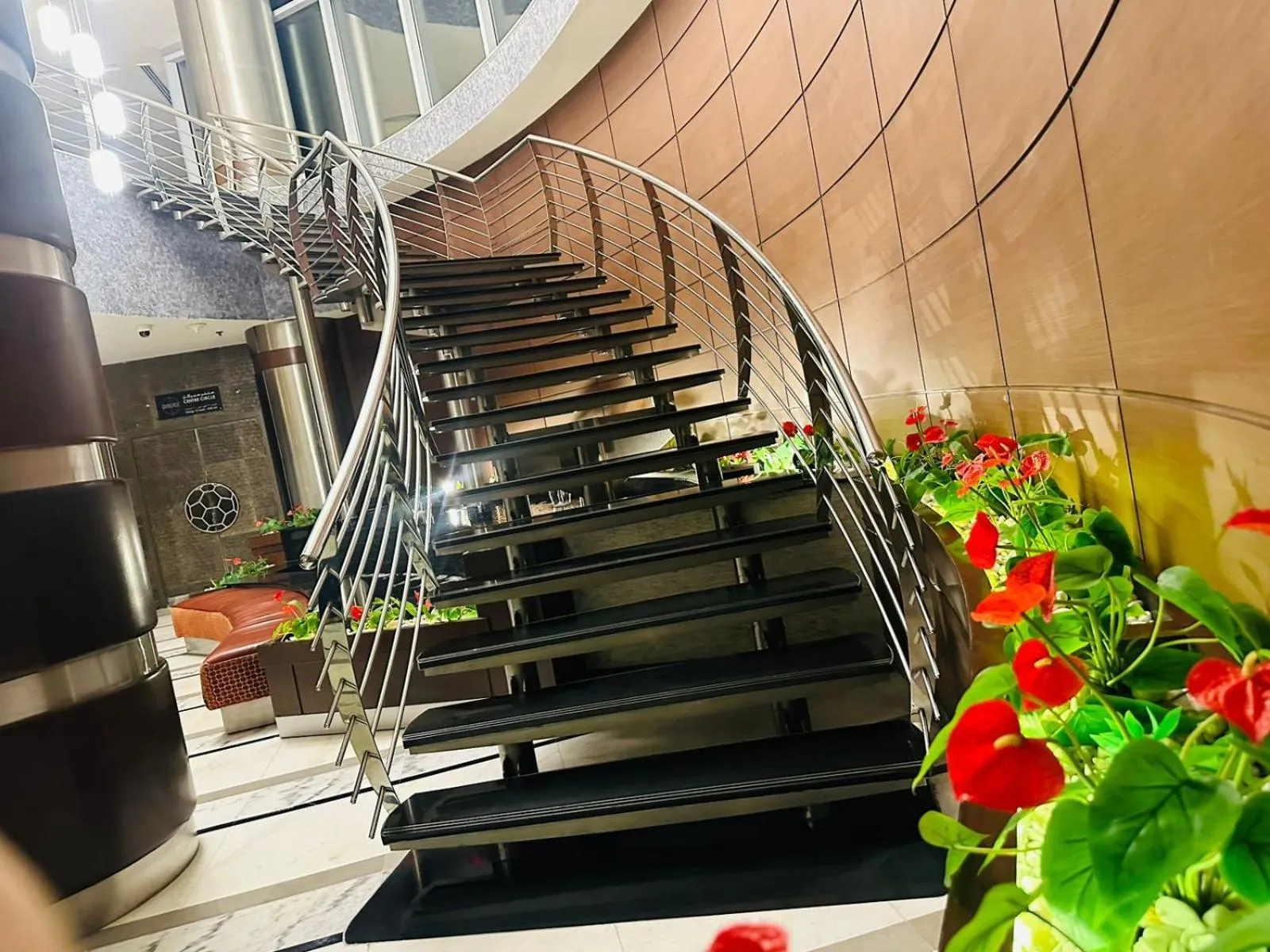 Lobby or reception in Montreal Barsha Hotel