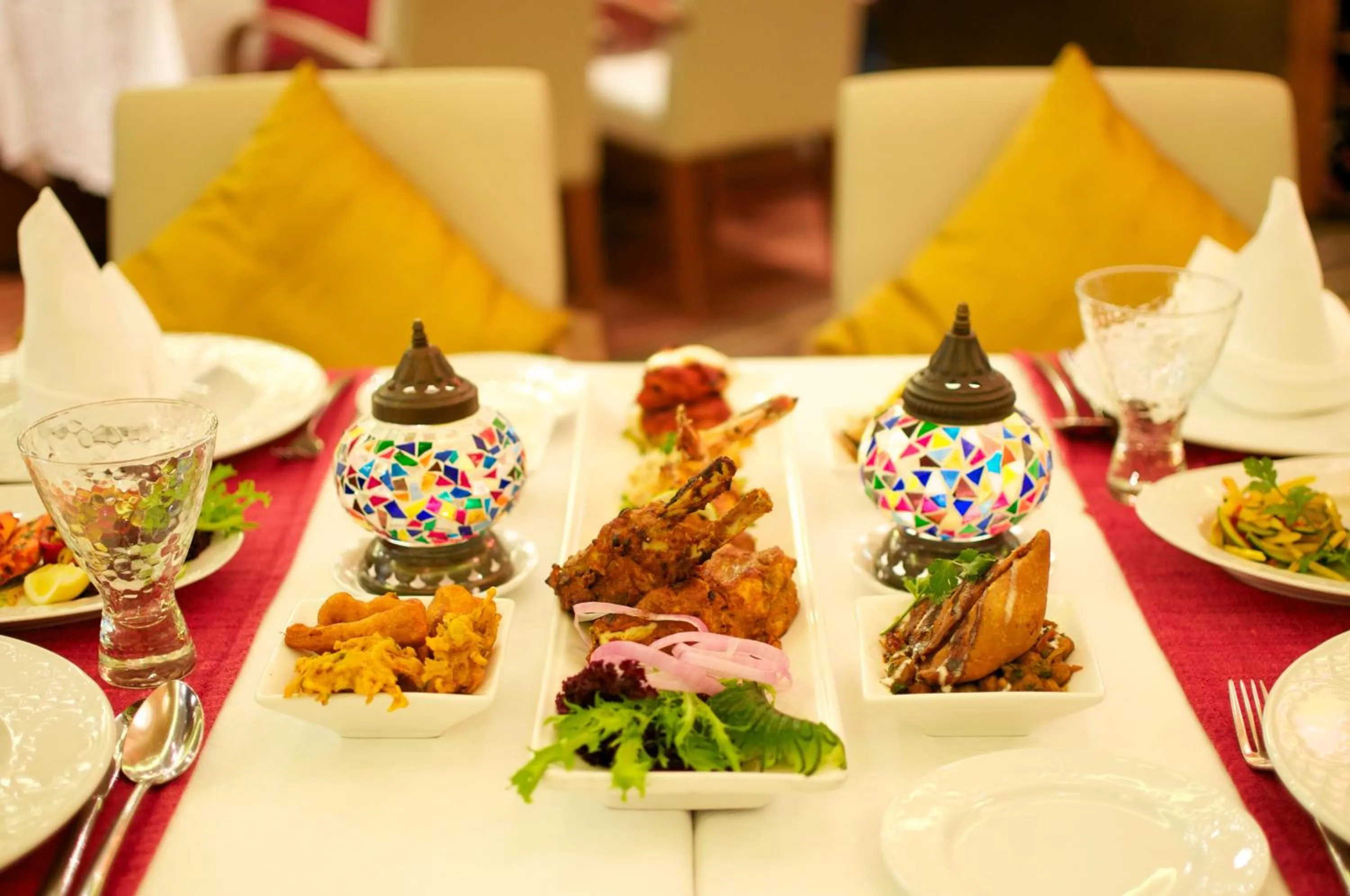 Food and drinks in Montreal Barsha Hotel