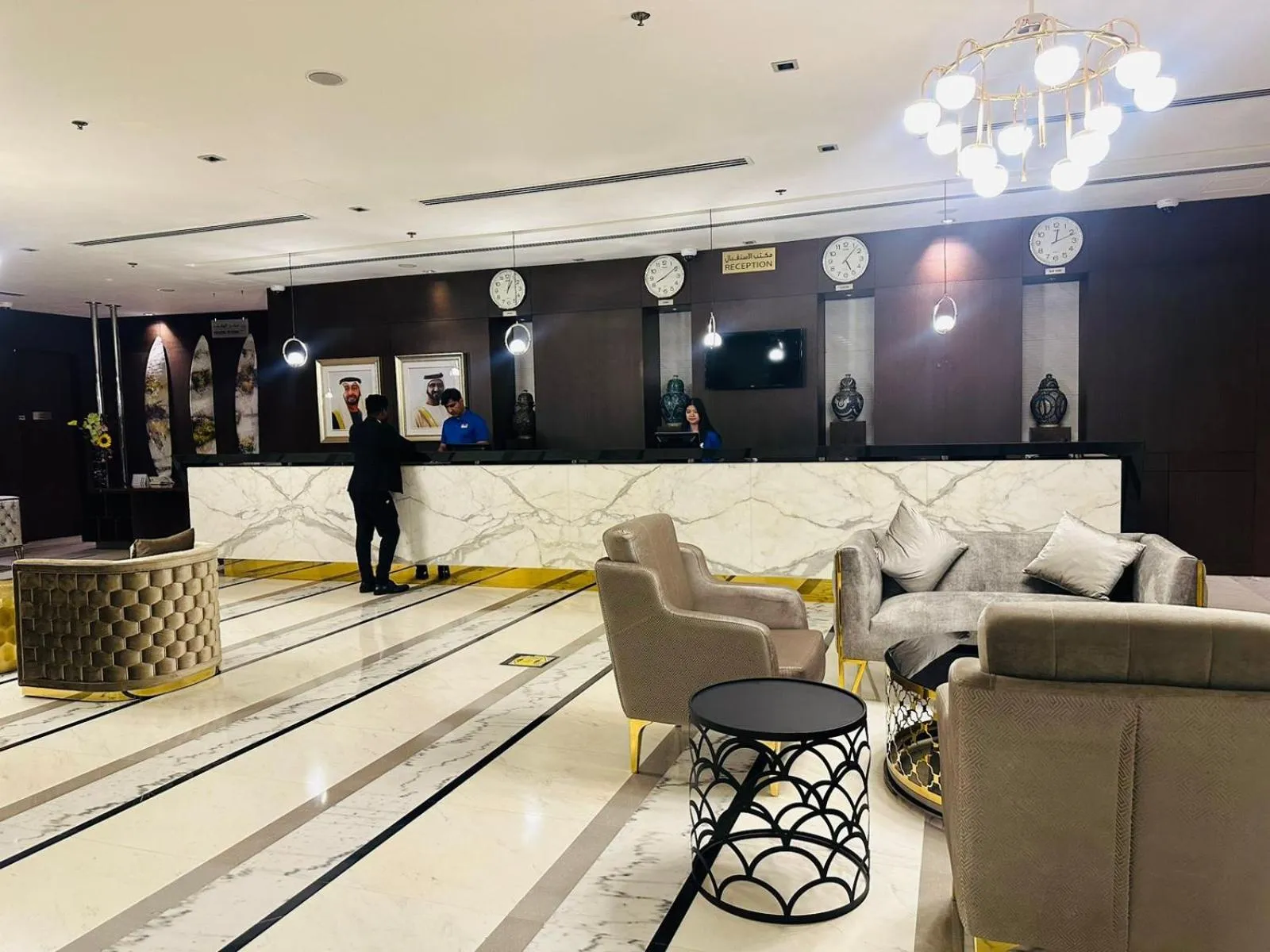 Lobby or reception in Montreal Barsha Hotel