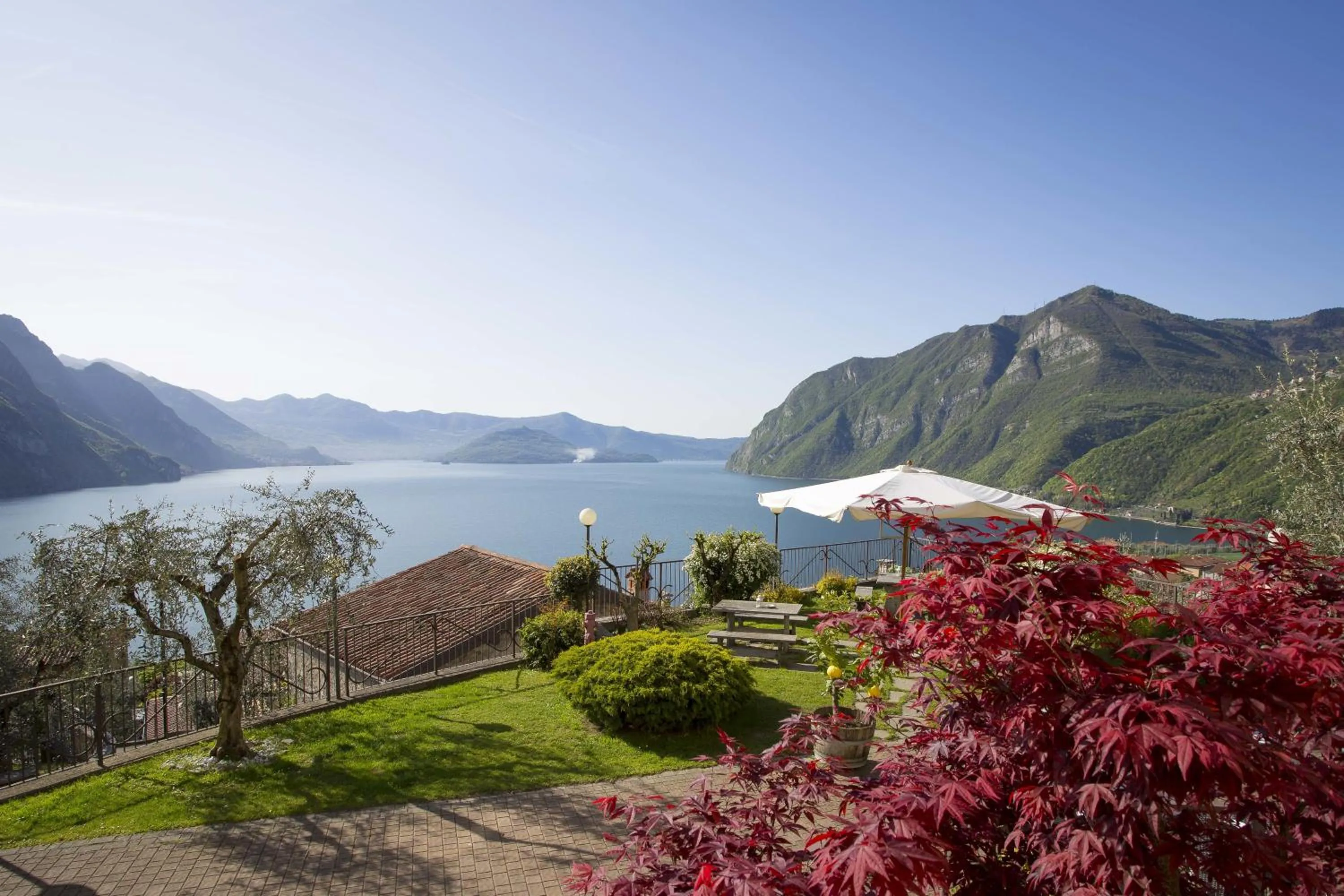 Lake view in Hotel Miranda