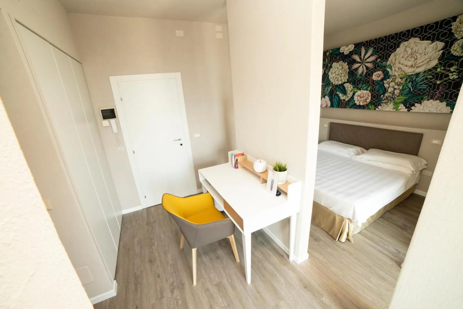 Bedroom, Bed in Hotel Miranda