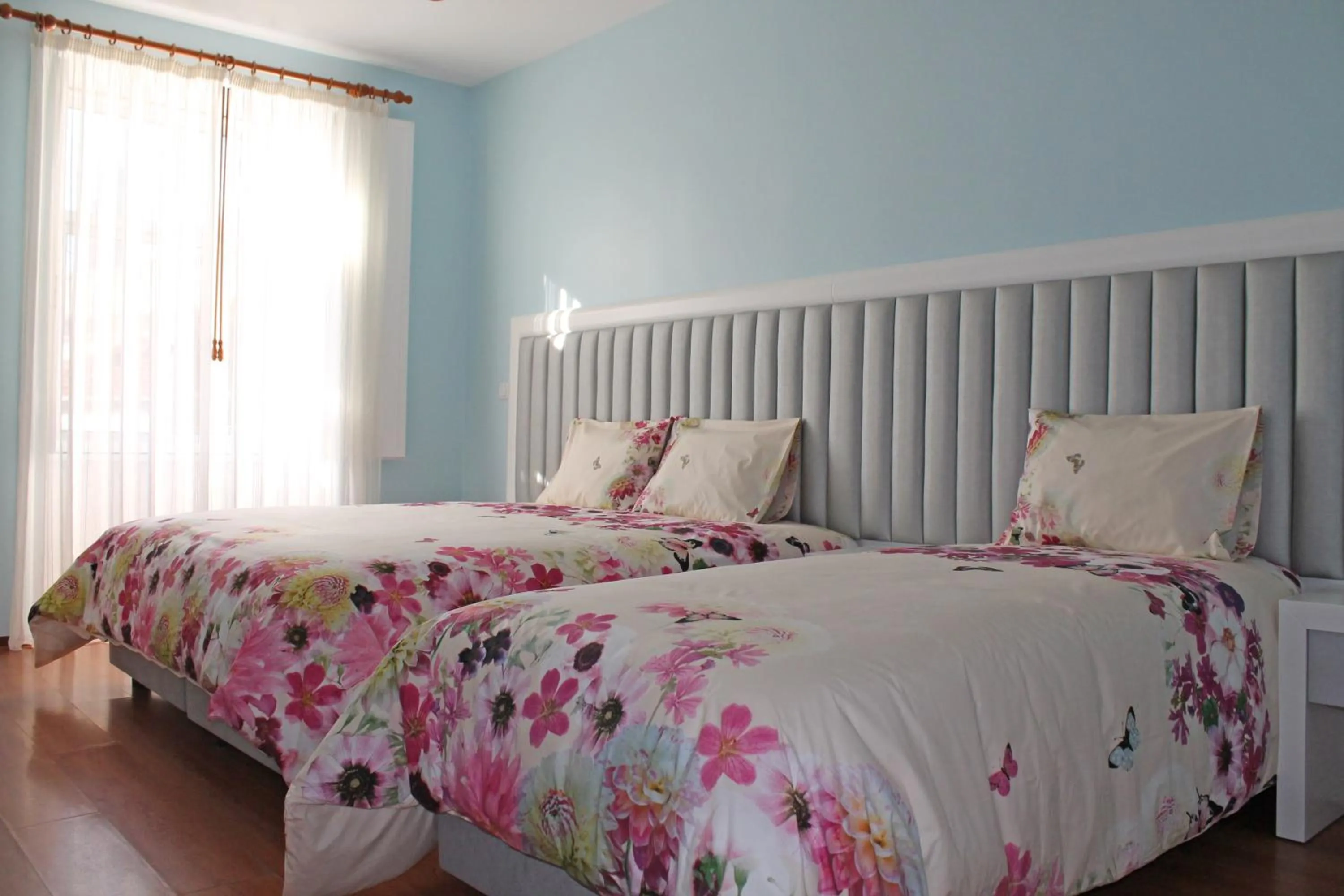 Bedroom, Bed in Grande Oceano Guest House