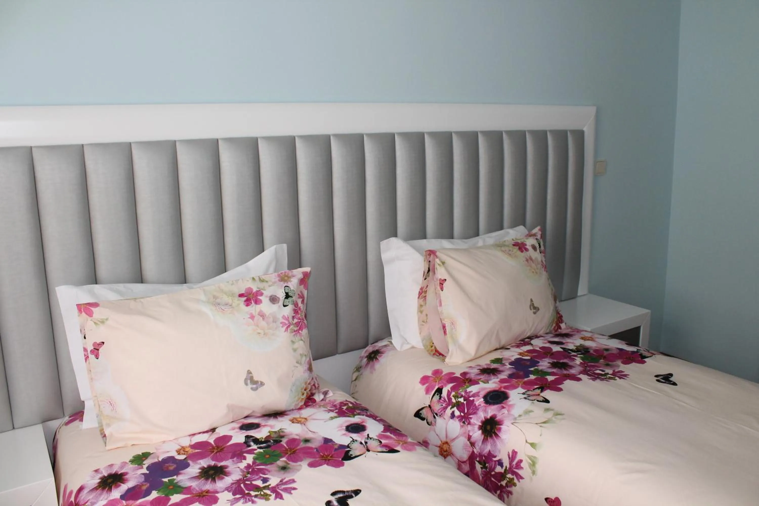 Bedroom, Bed in Grande Oceano Guest House