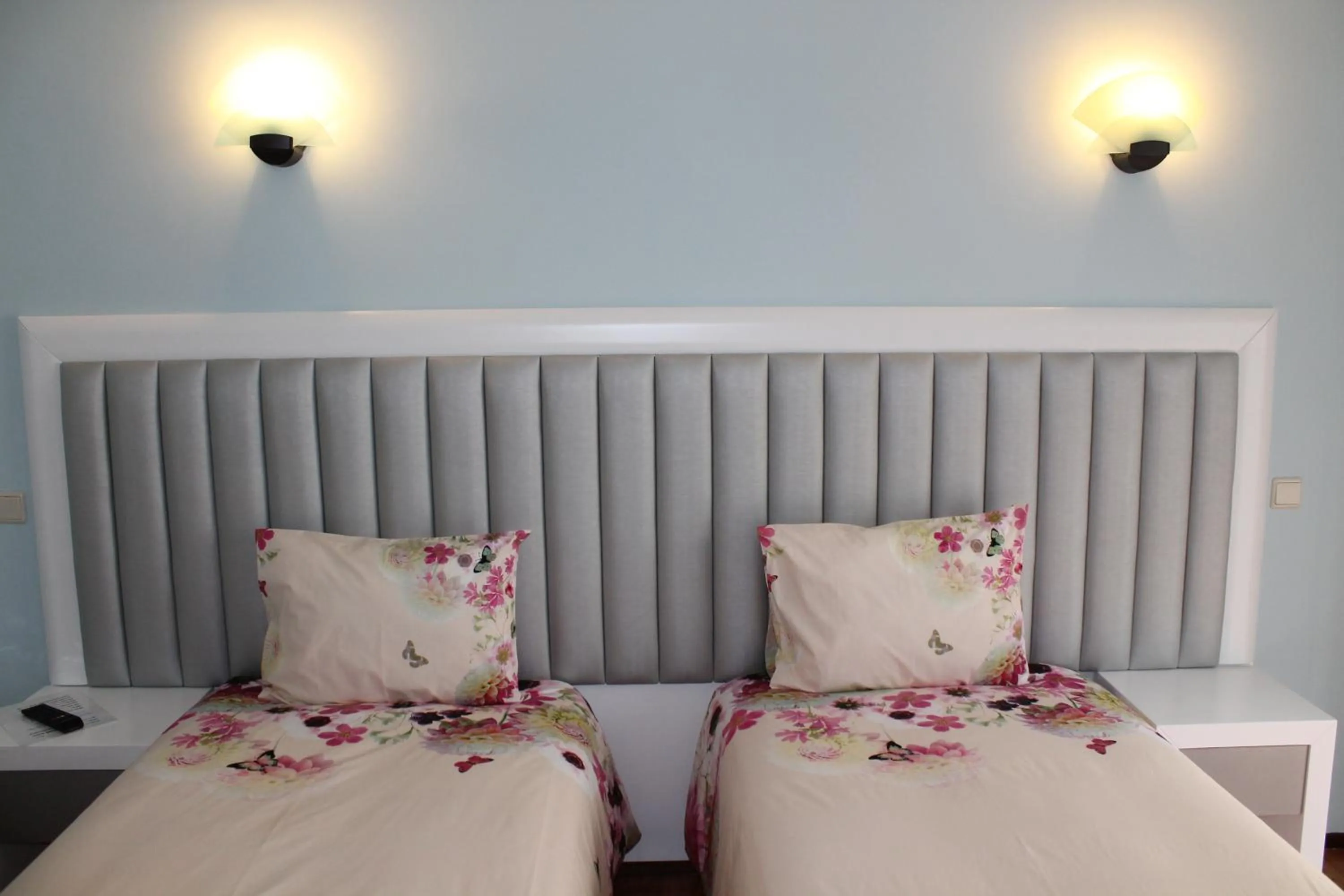 Bedroom, Bed in Grande Oceano Guest House