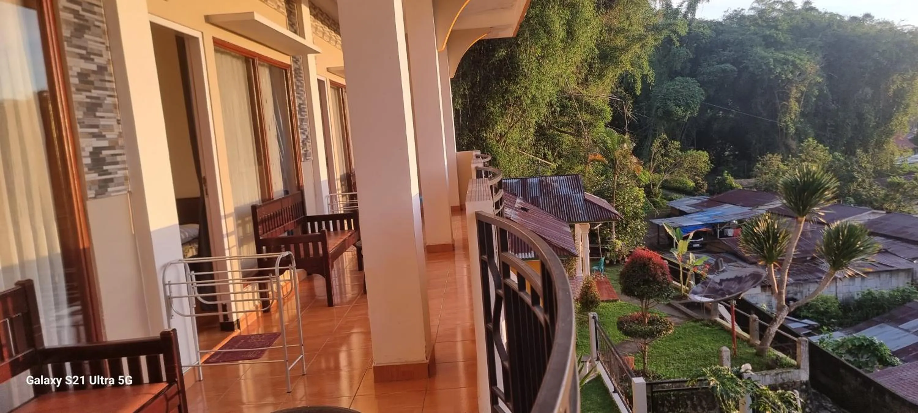 Property building in Bajawa-Roo Hotel