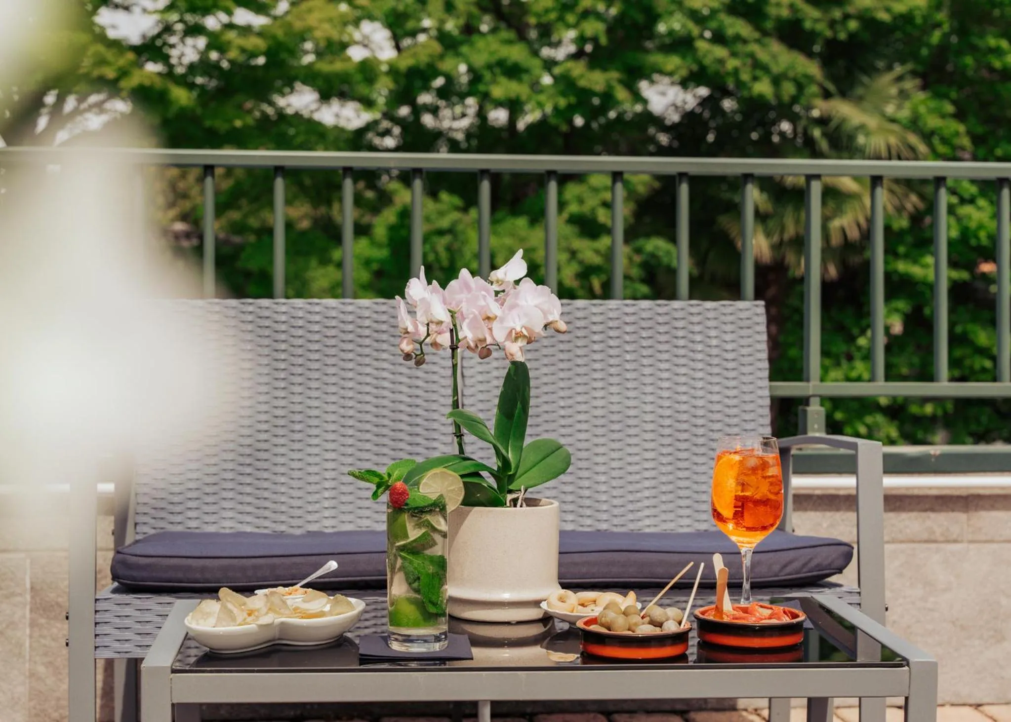 Patio in Hotel Flora