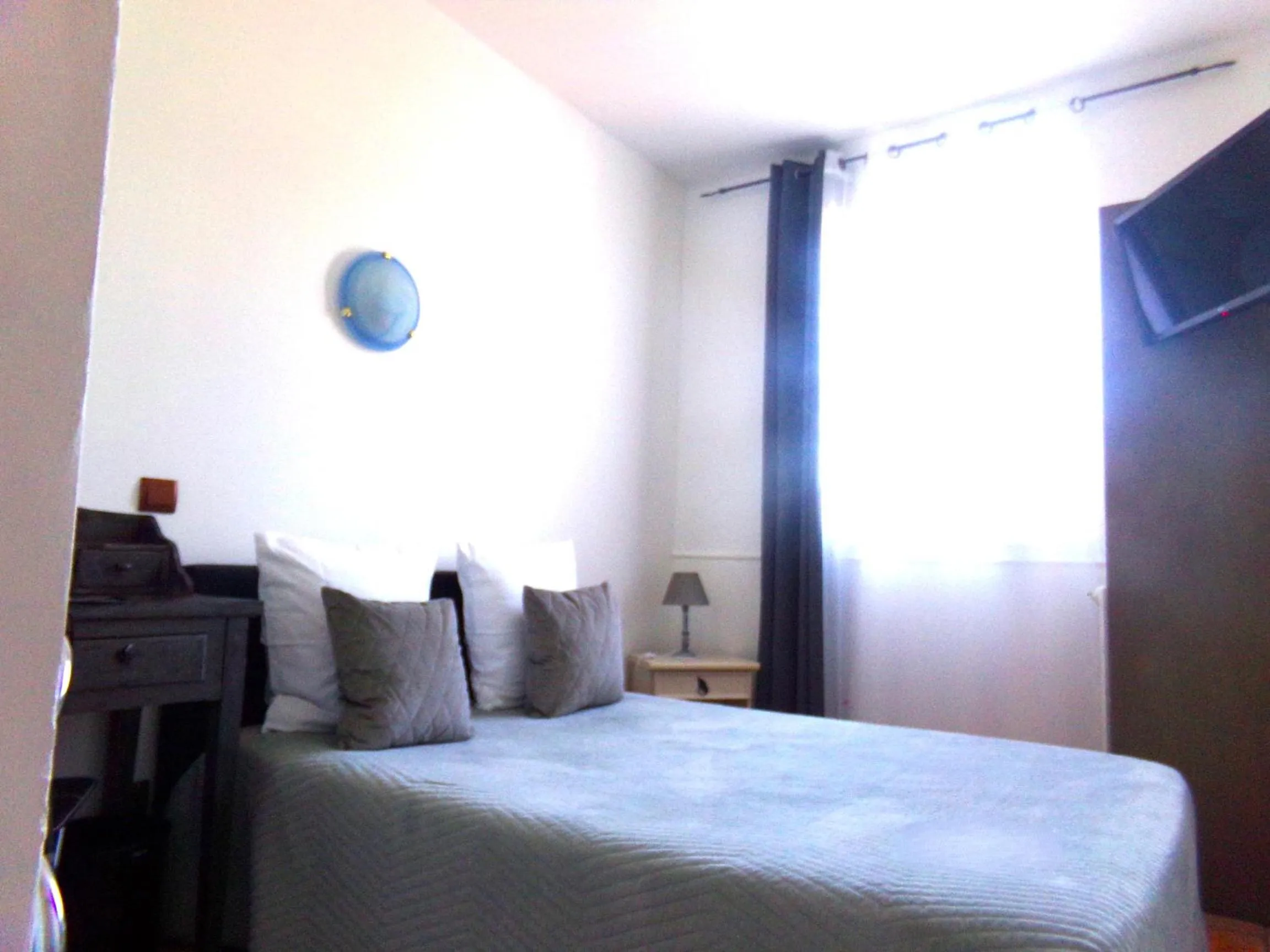 Bedroom, Bed in Hotel Du Lac