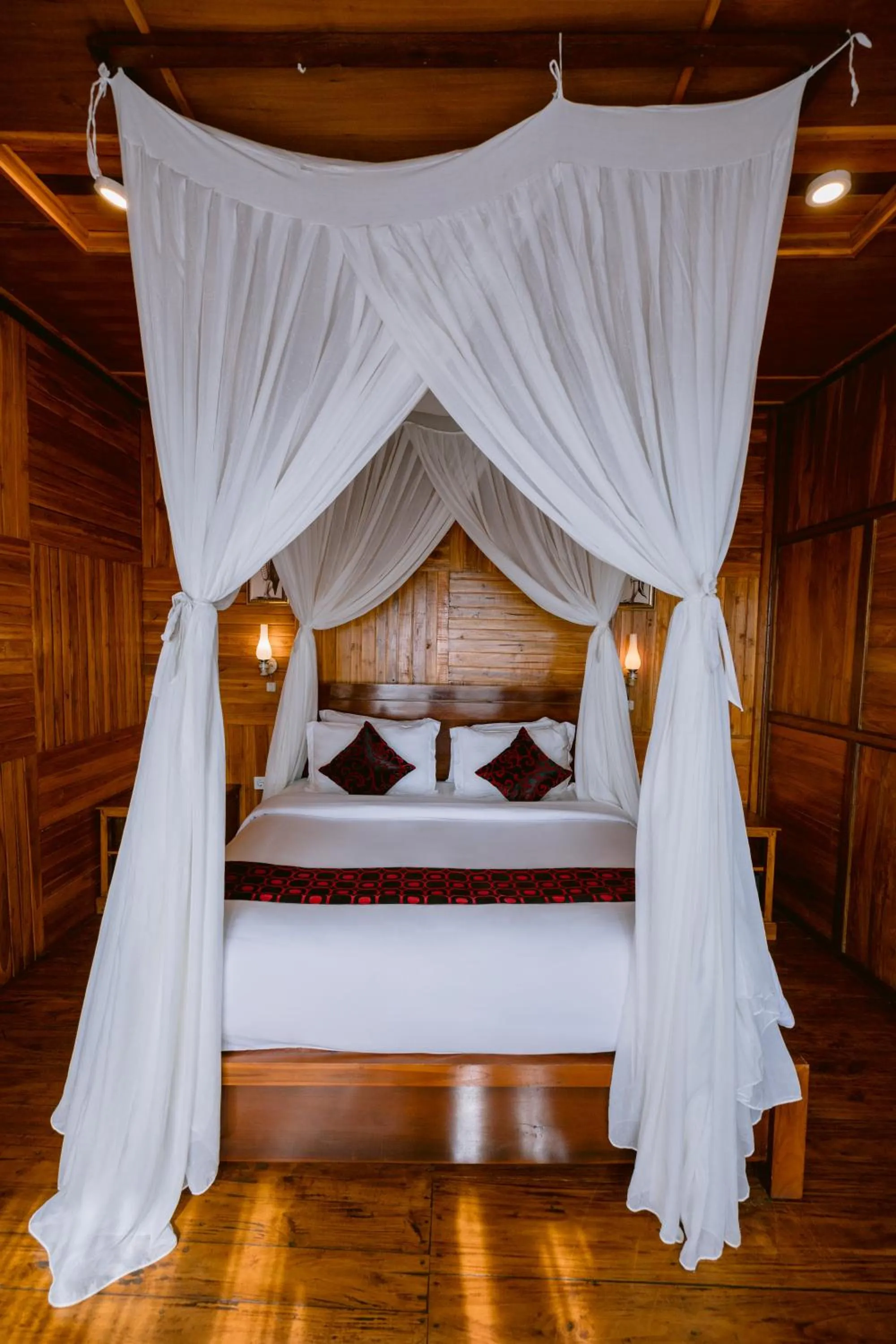 Bed in Munduk Menir Villas