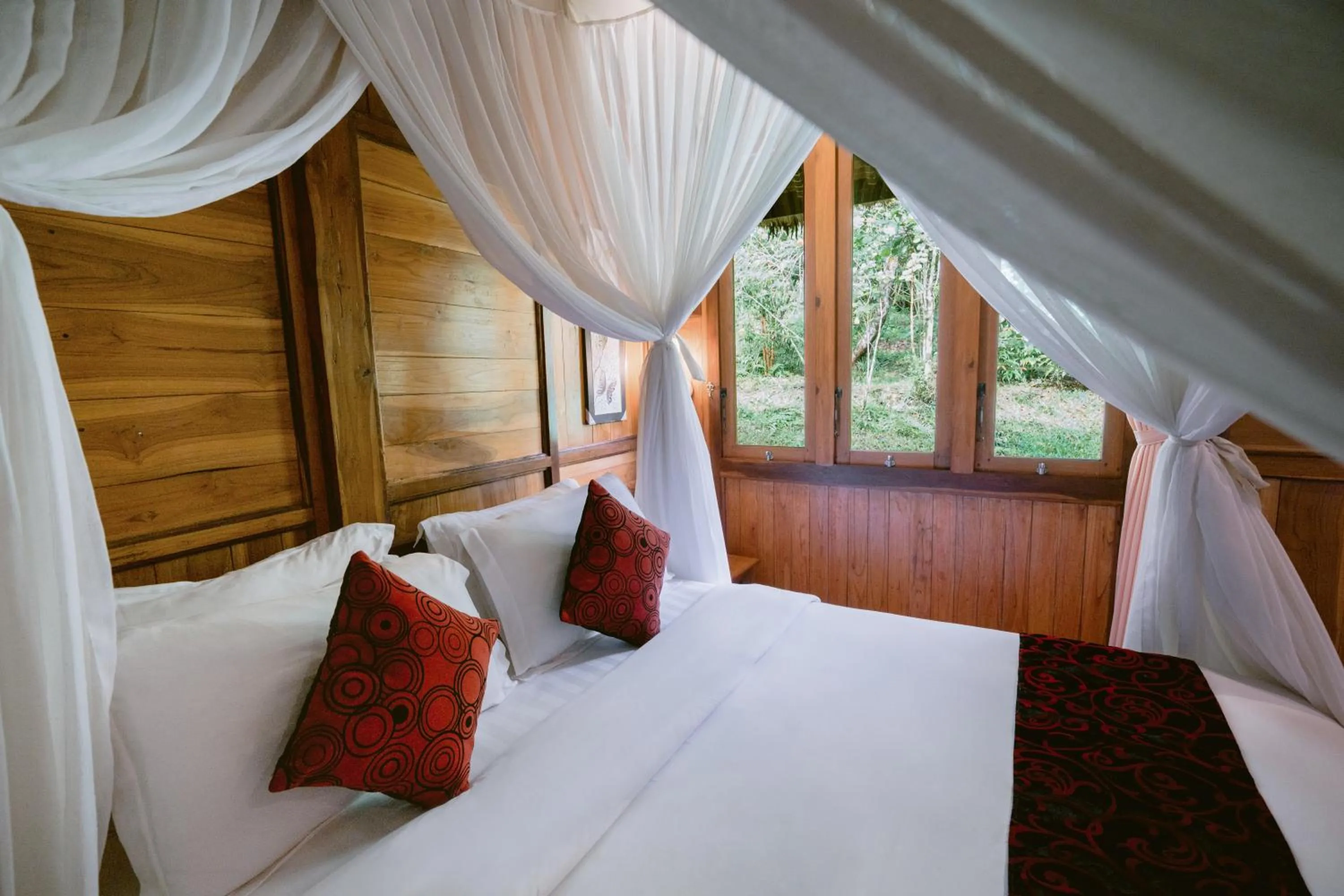 Bedroom, Bed in Munduk Menir Villas