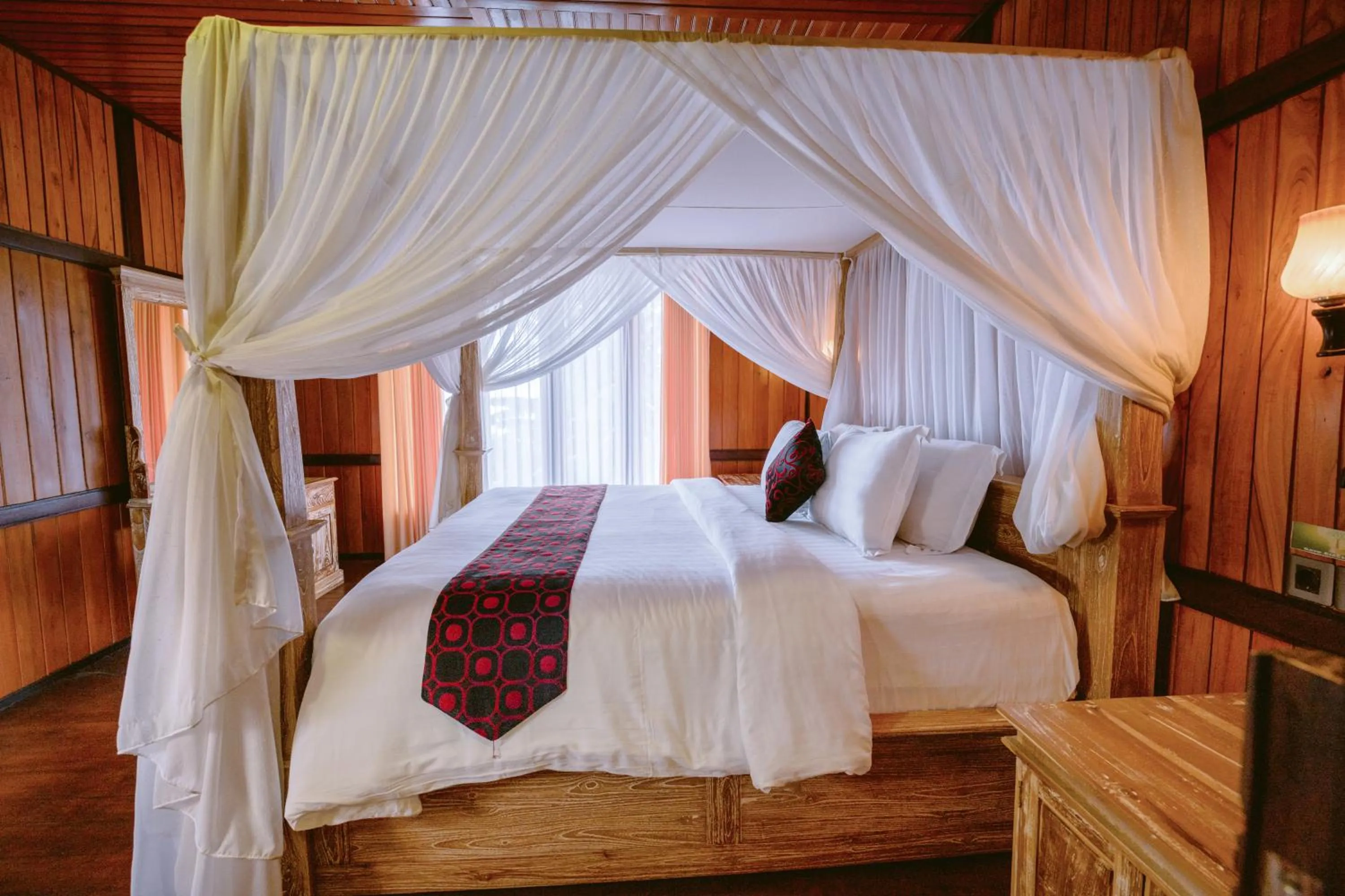 Decorative detail, Bed in Munduk Menir Villas