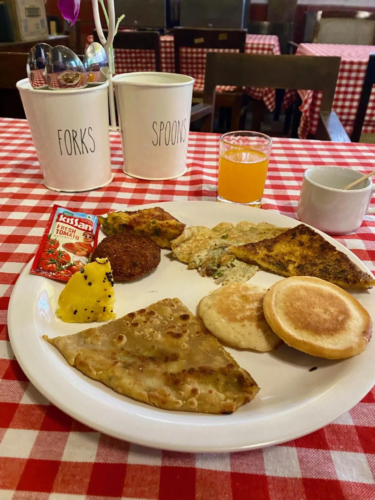 Food in Golden Lotus Bangalore Boutique Suites