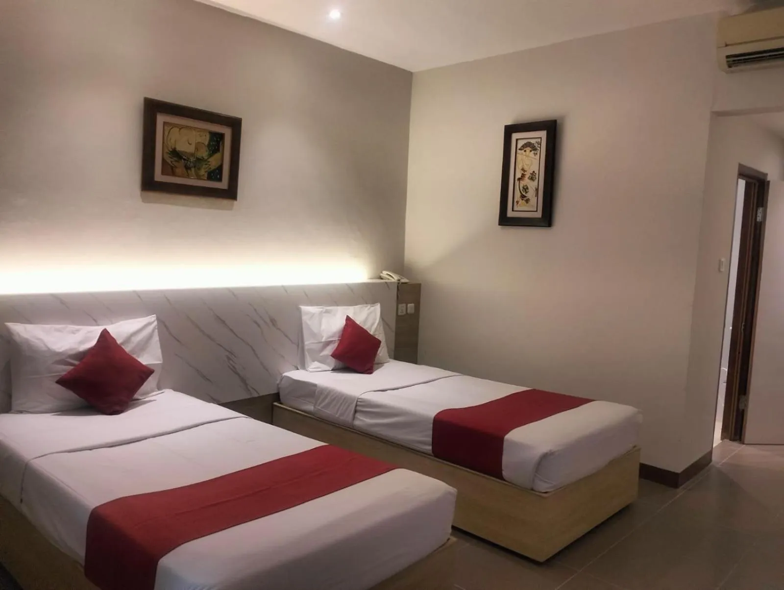 Bed in Mutiara Hotel and Convention