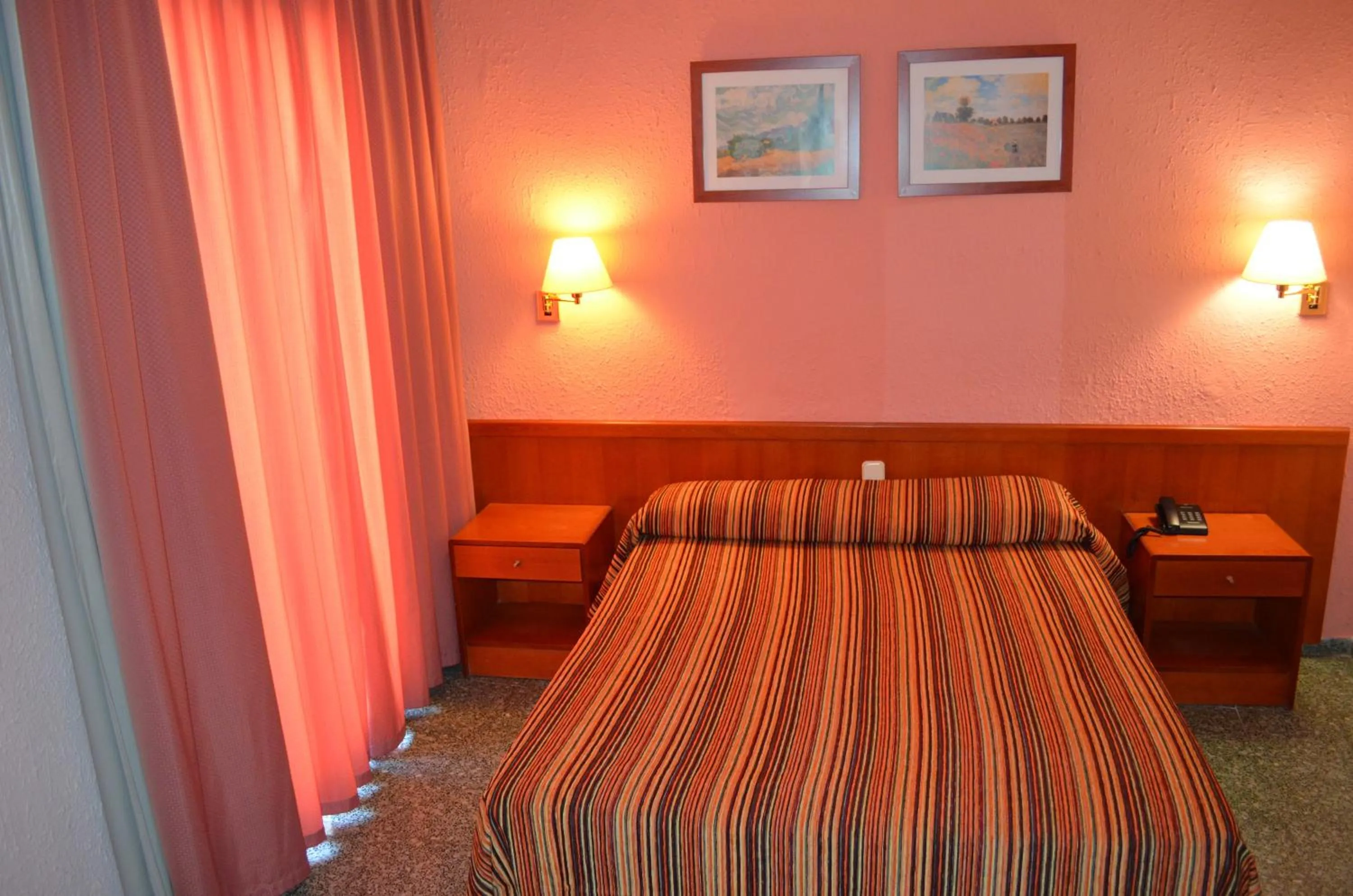 Bed in Cuatro Naciones