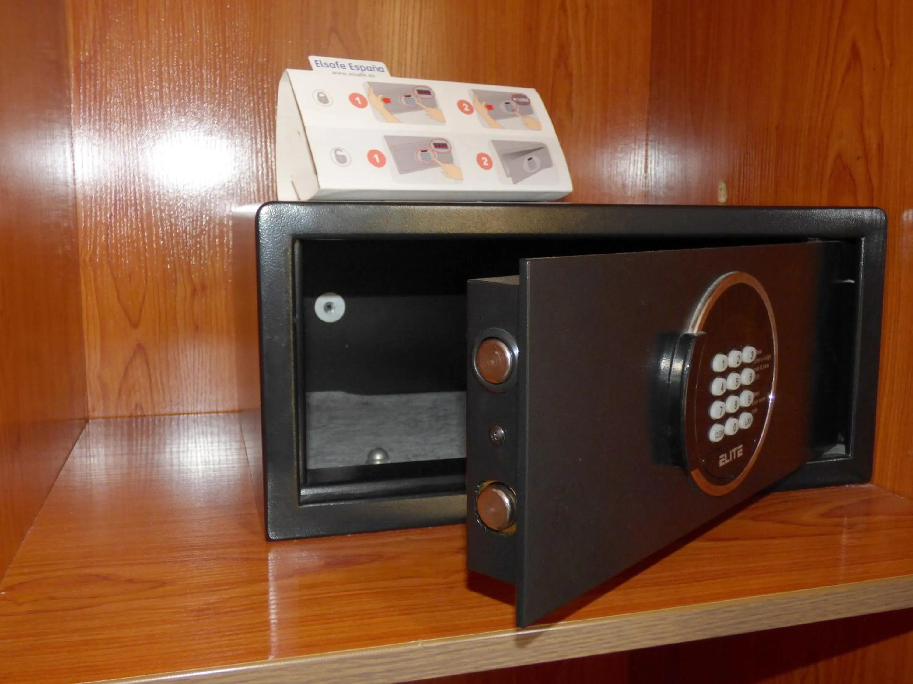 safe in Cuatro Naciones