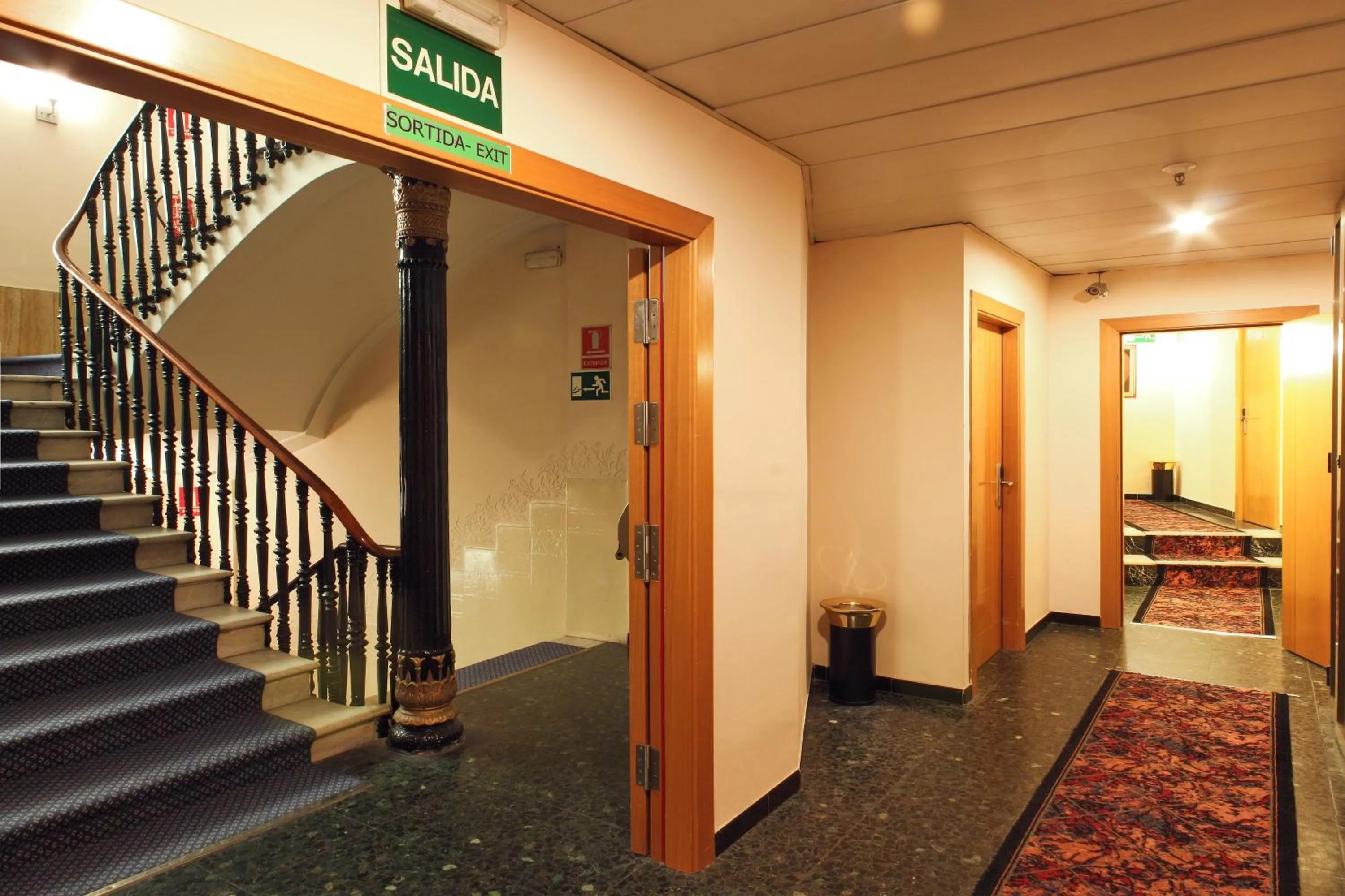 Other in Cuatro Naciones