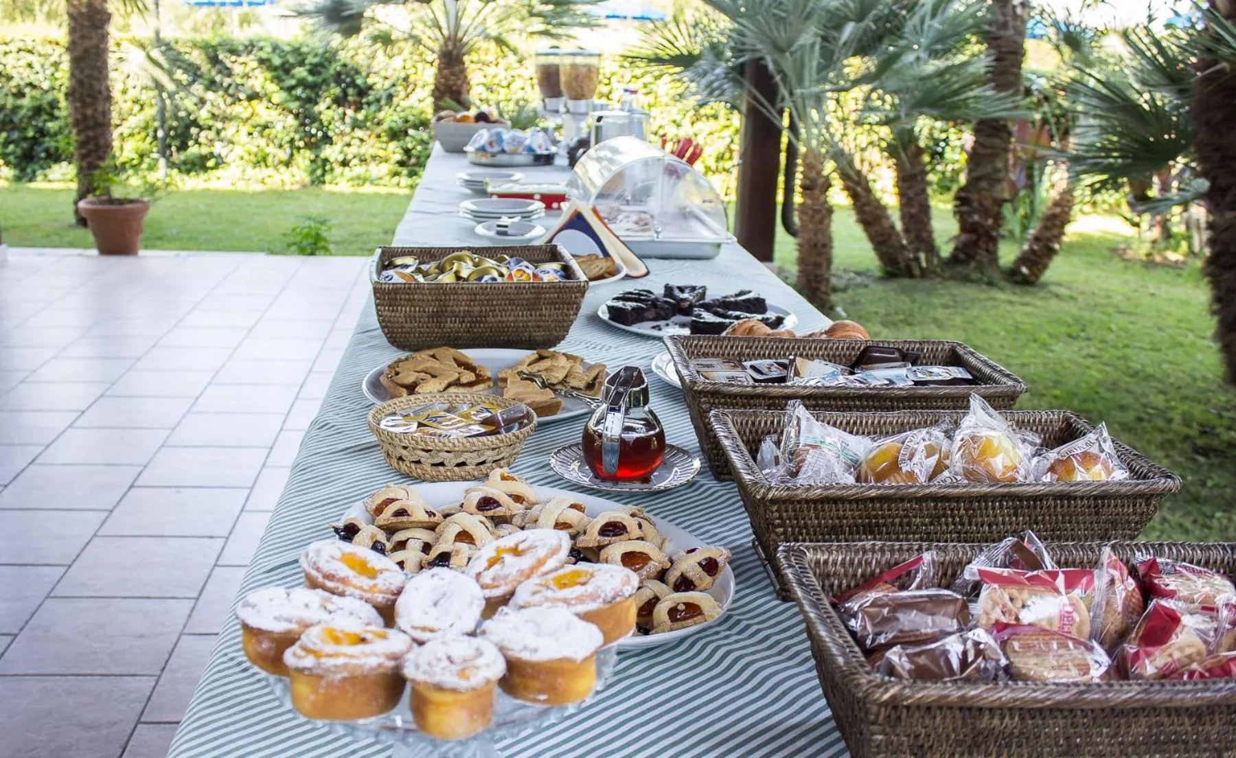 Food and drinks in B&B Da Pio