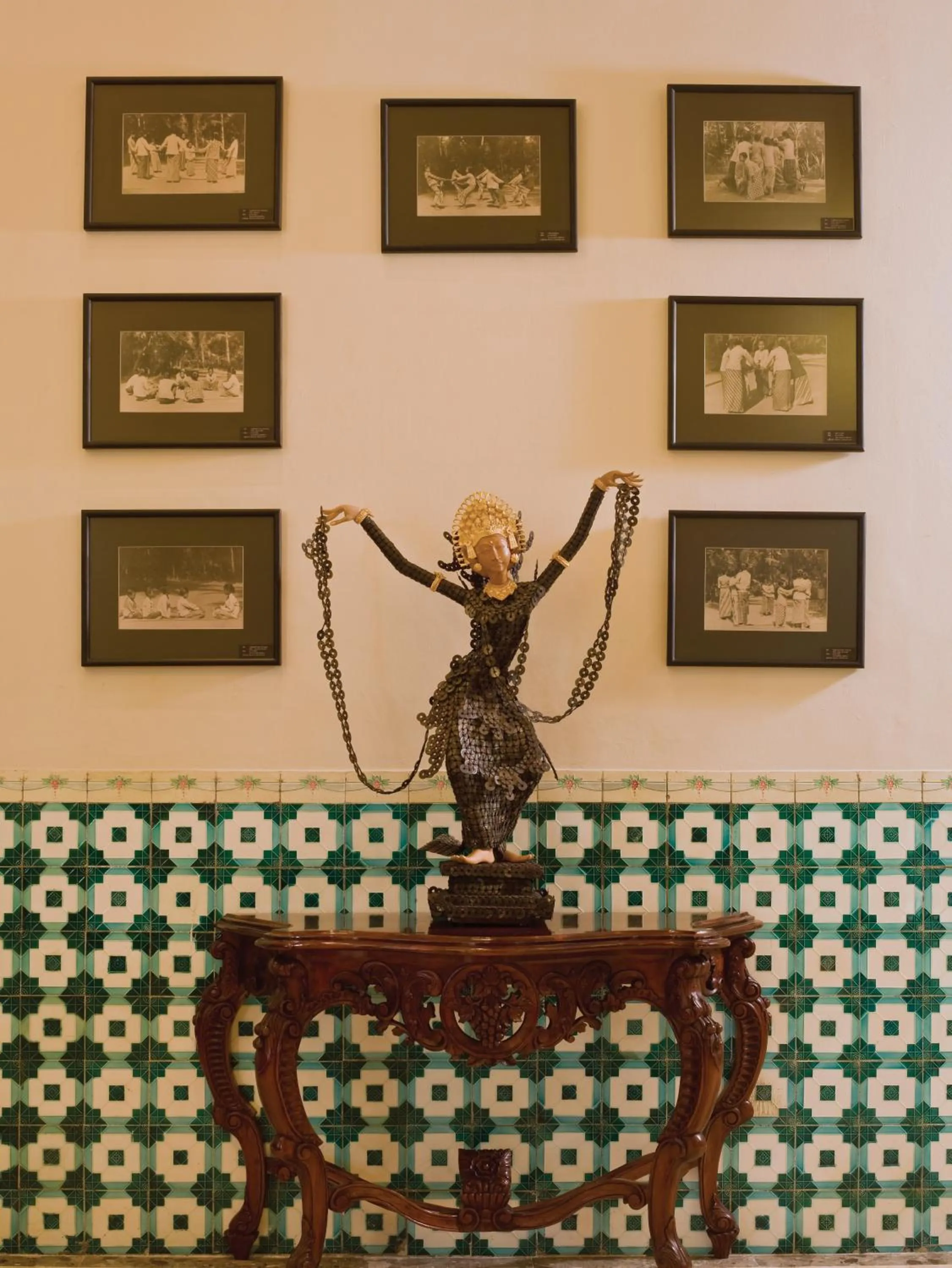 Decorative detail in The Phoenix Hotel Yogyakarta - Handwritten Collection