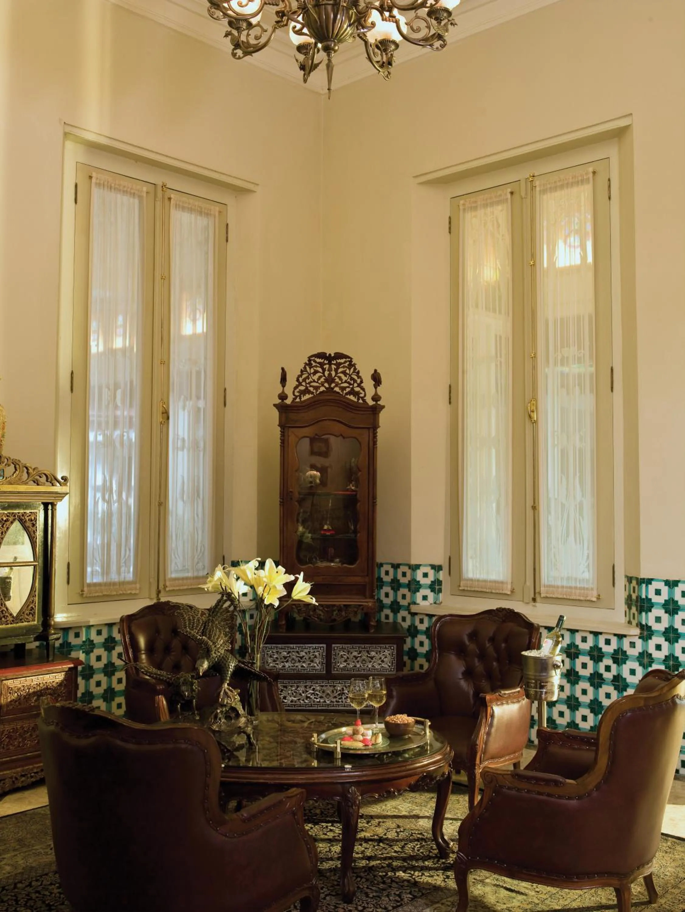 Lounge or bar in The Phoenix Hotel Yogyakarta - Handwritten Collection