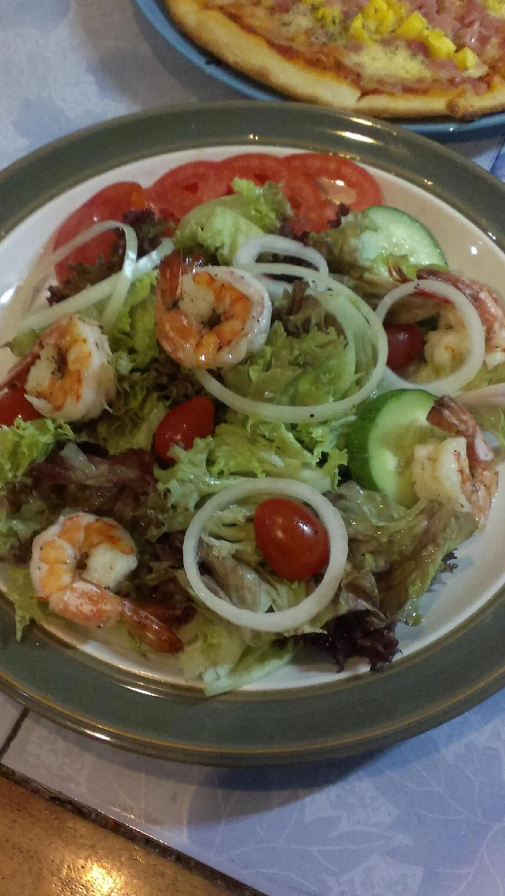 Food and drinks in Dahla House Ranong