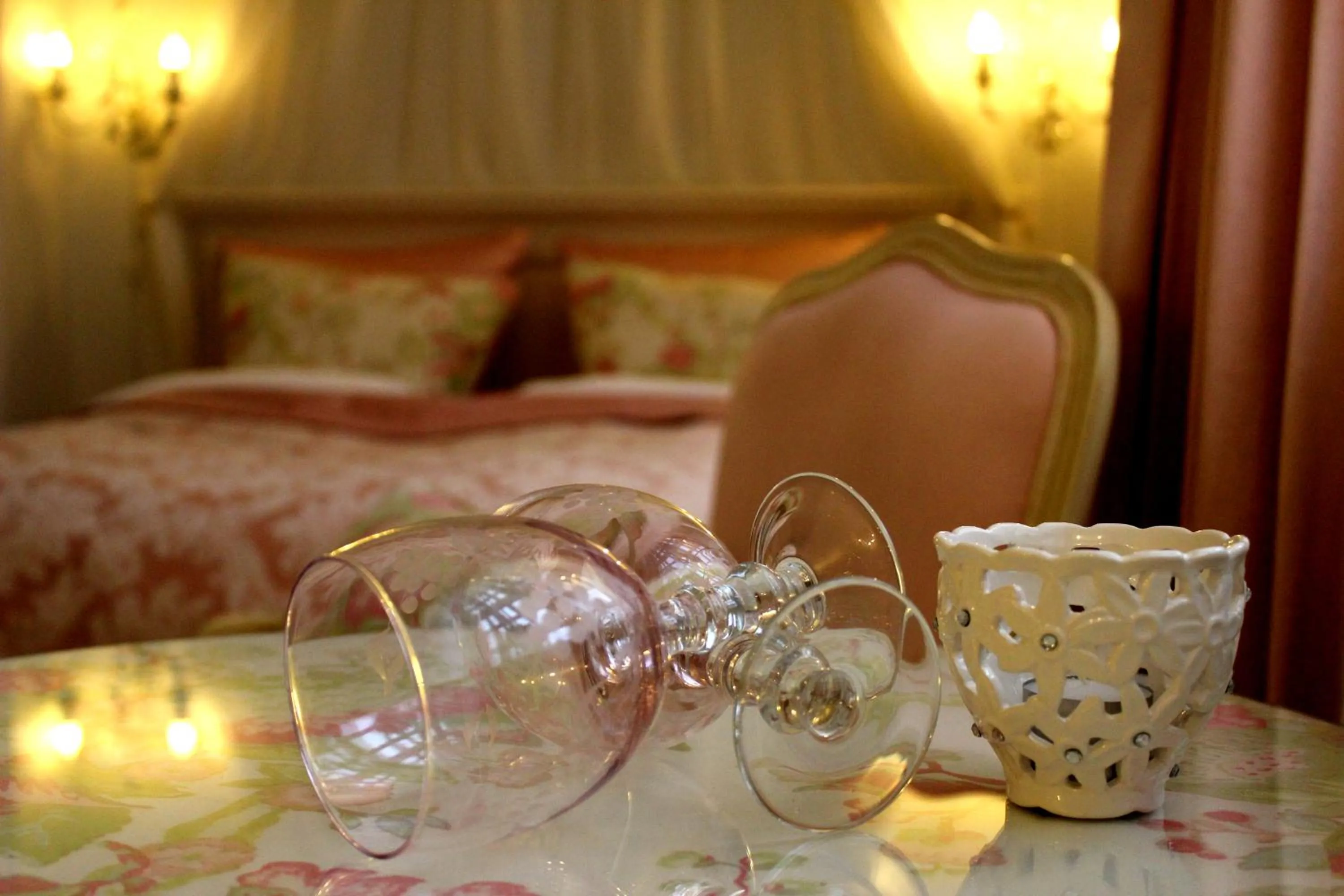 Decorative detail, Bed in Vraa Slotshotel