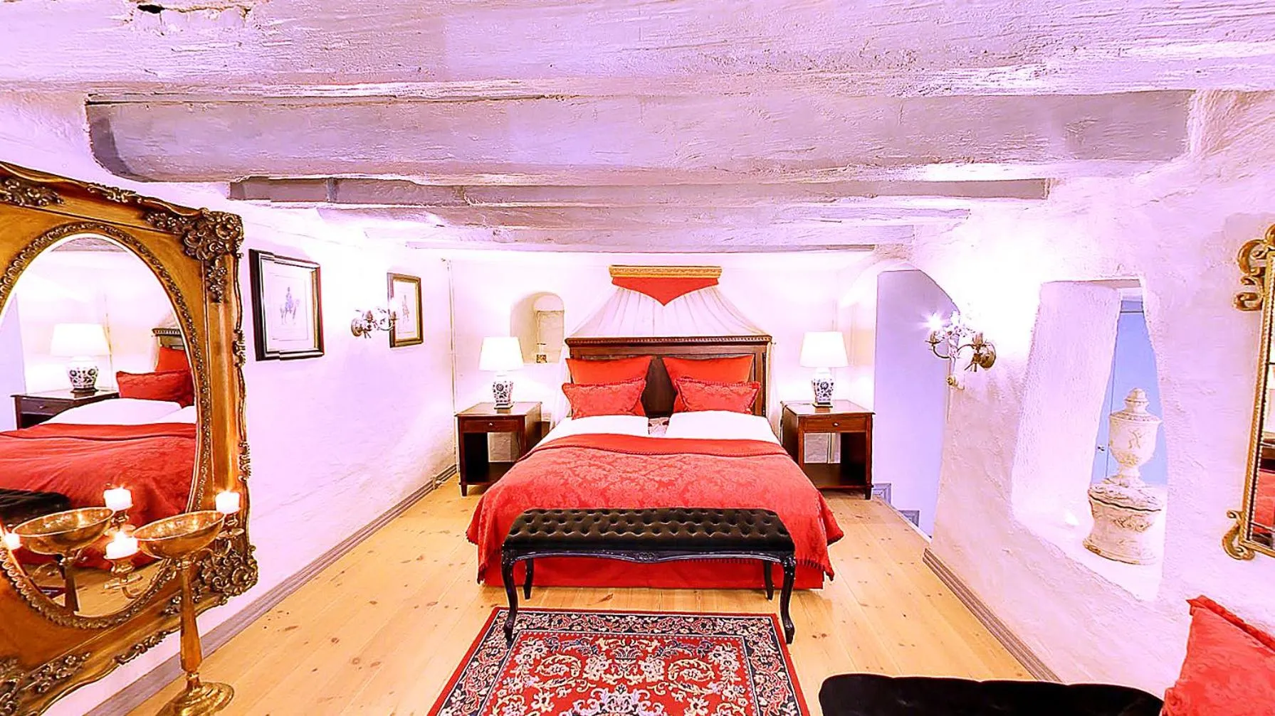 Bedroom, Bed in Vraa Slotshotel