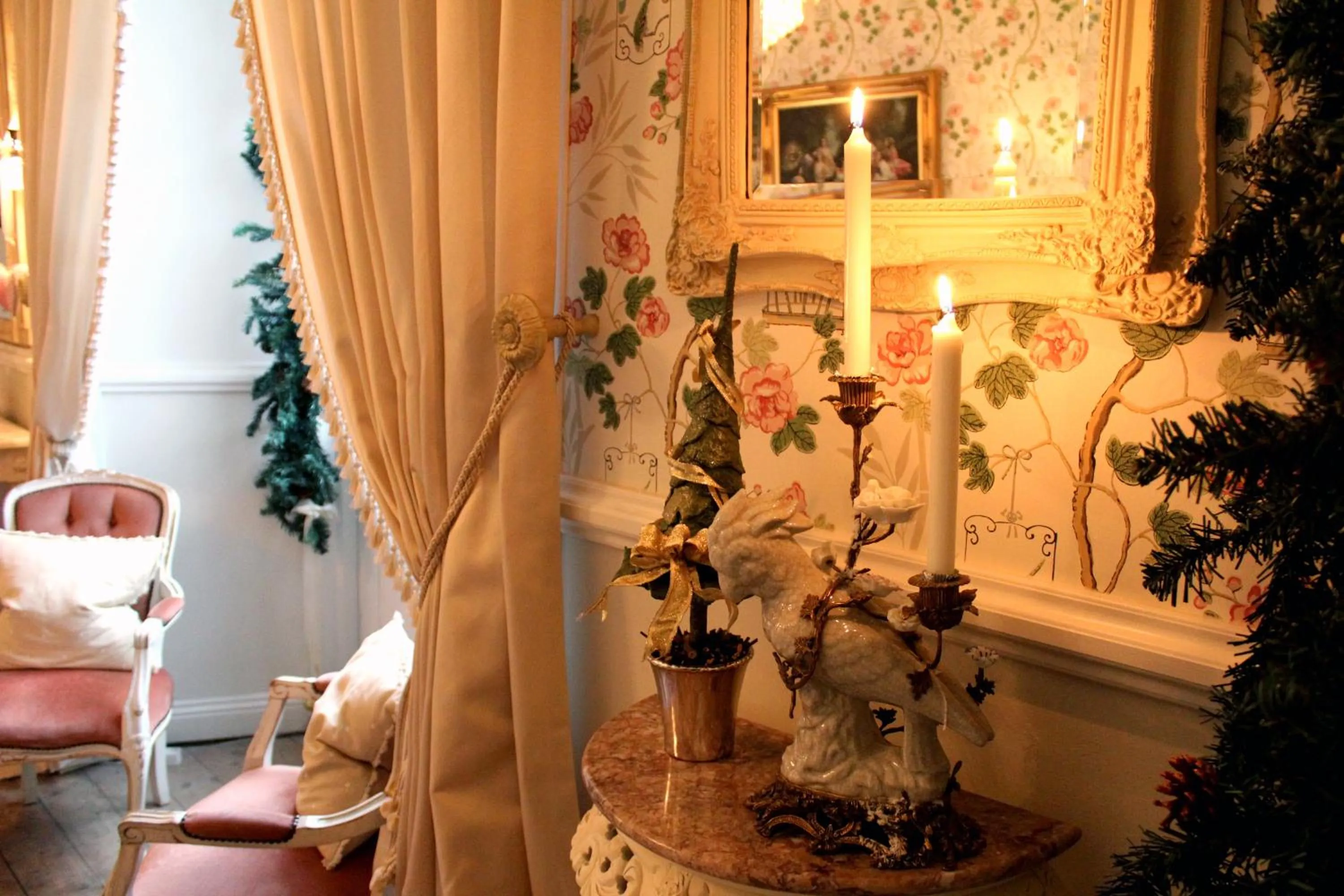 Decorative detail in Vraa Slotshotel