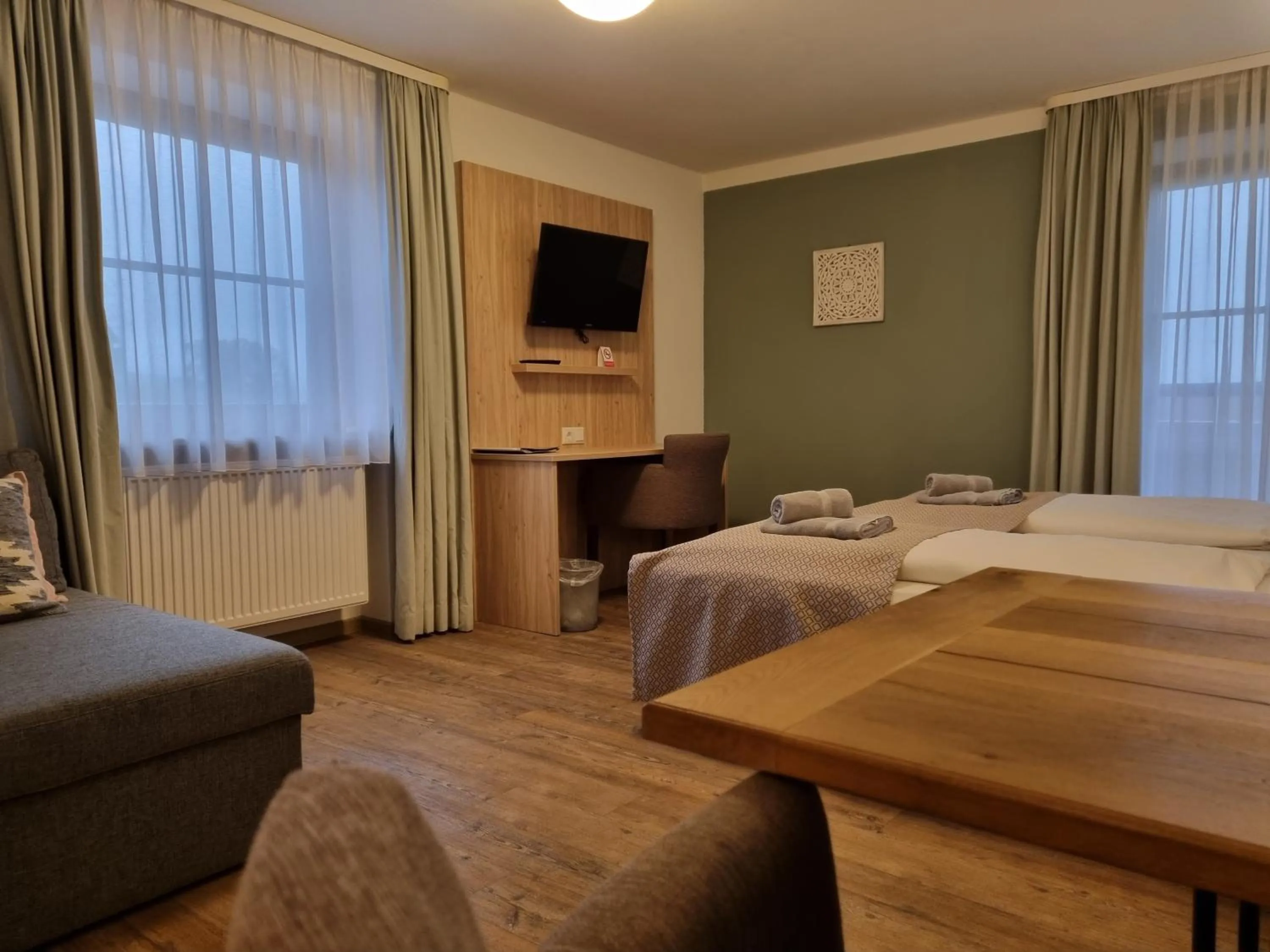 Bed in Gasthof Chiemseefischer