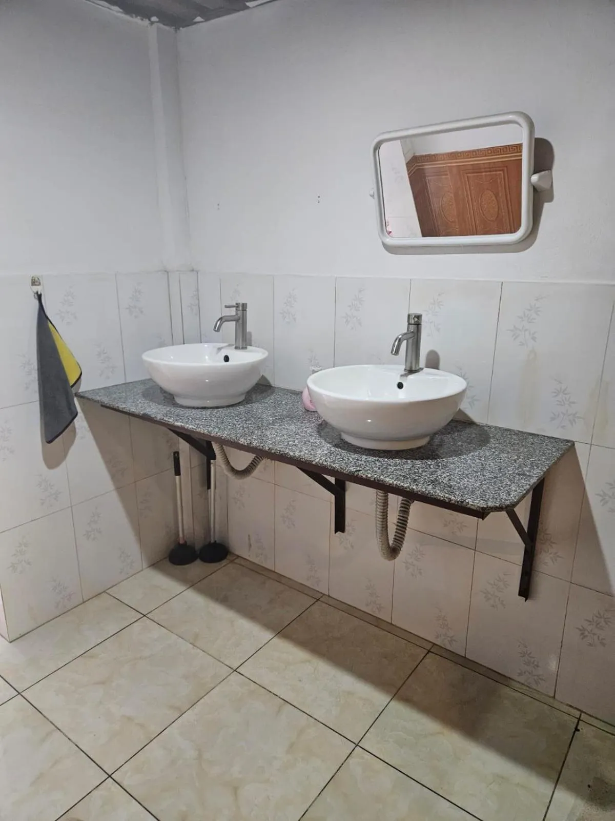 Bathroom in Chitlatda Bila House