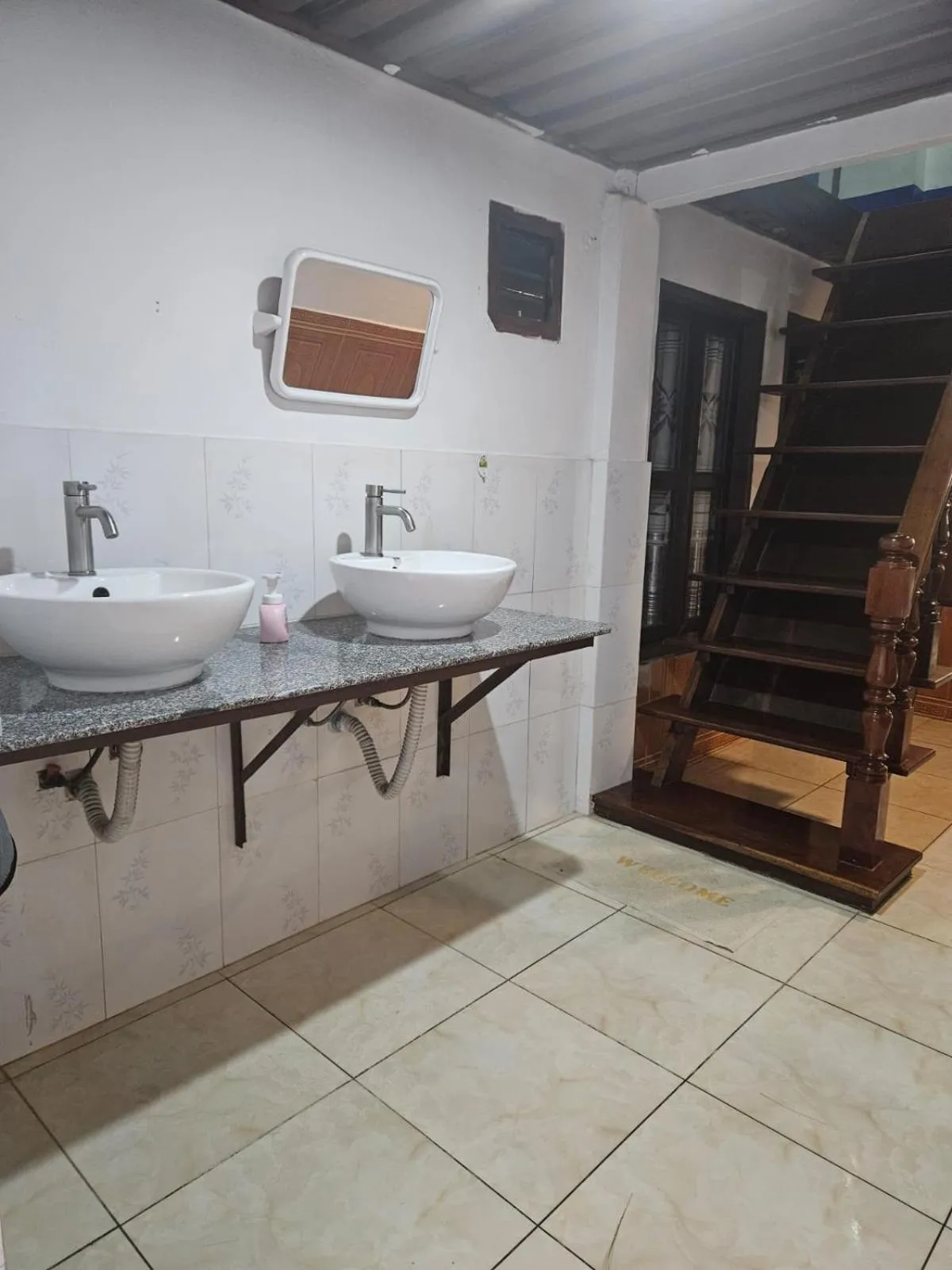 Bathroom in Chitlatda Bila House