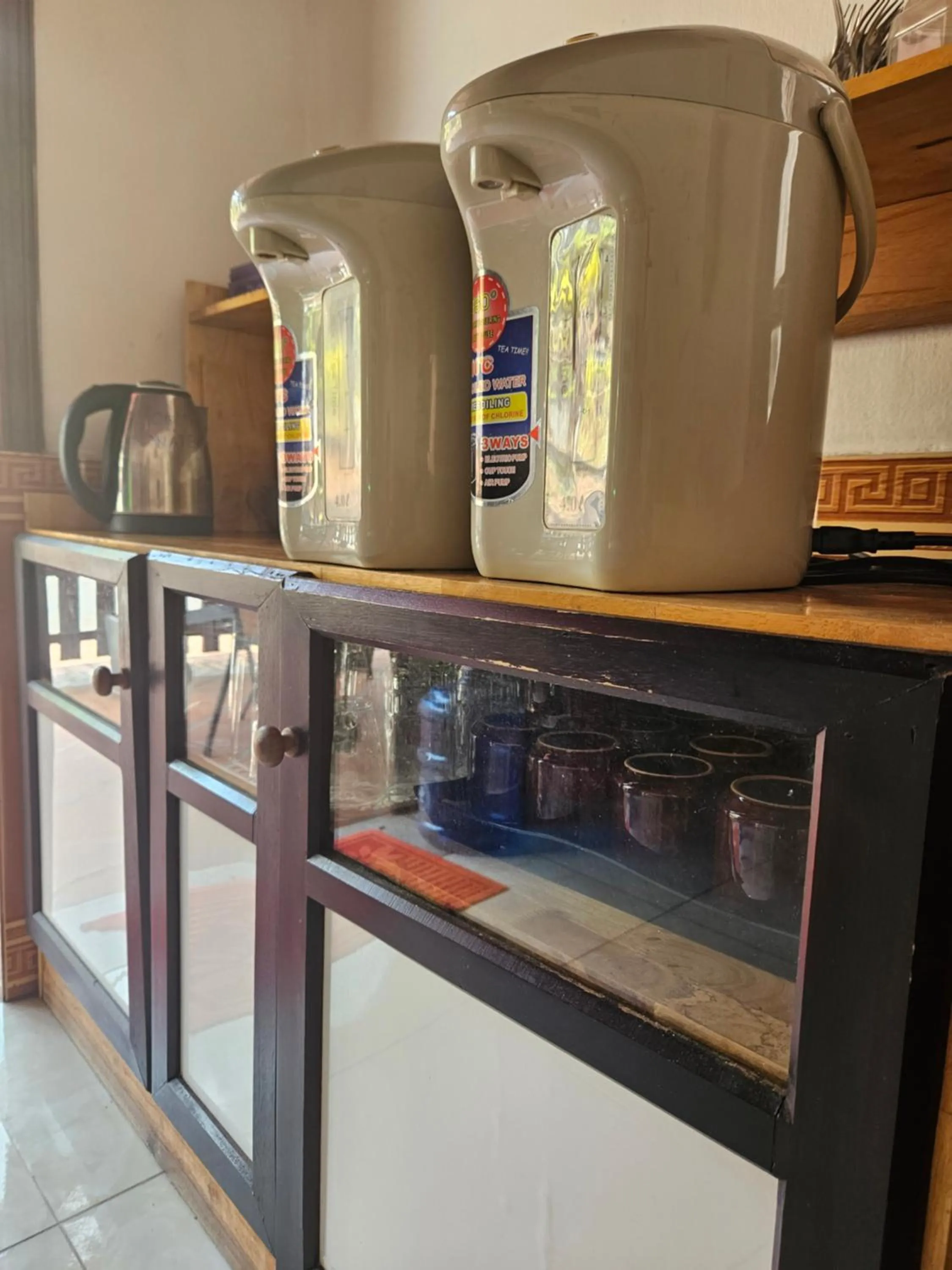 Kitchen or kitchenette in Chitlatda Bila House