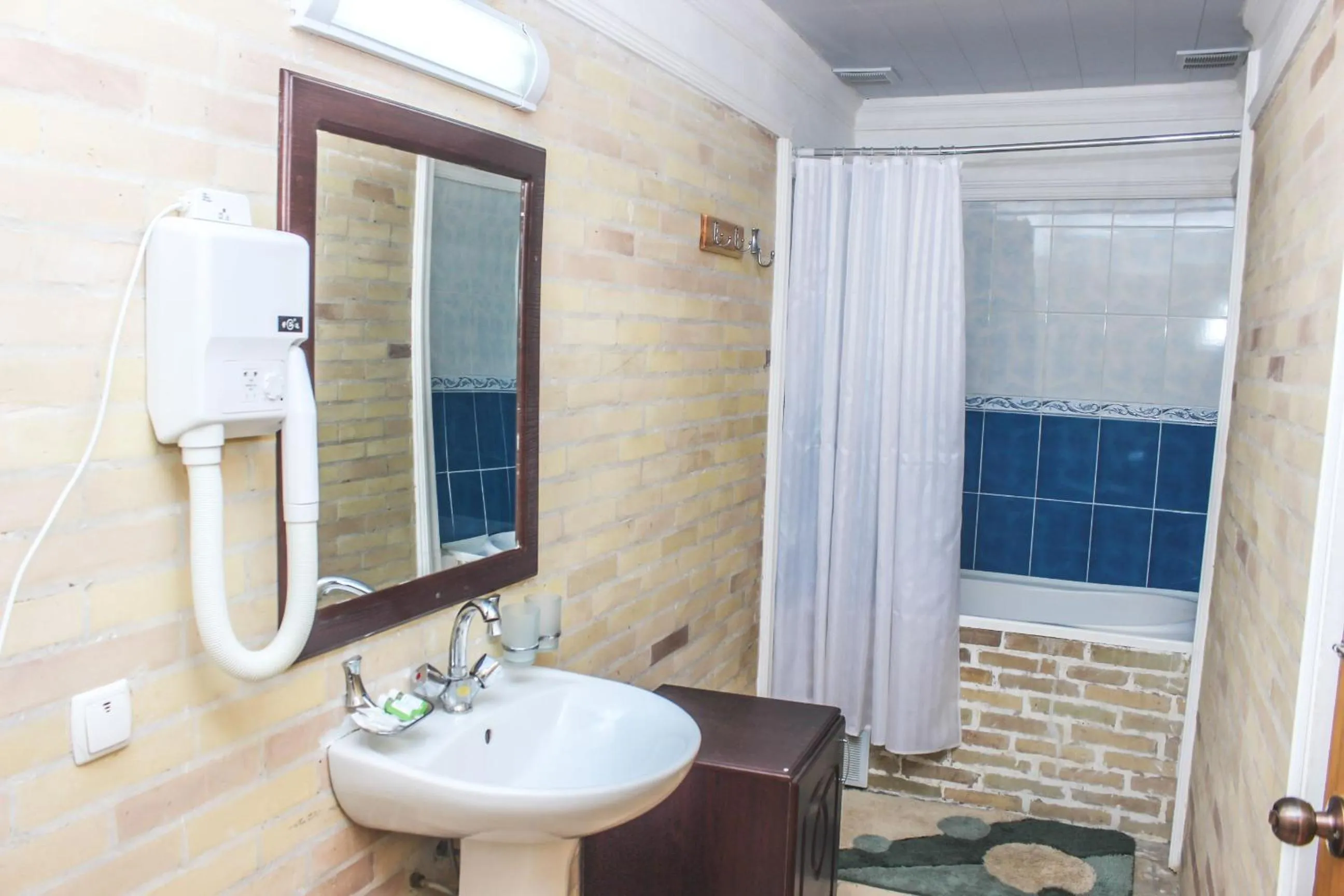 Orient Star Khiva Hotel- Madrasah Muhammad Aminkhan 1855