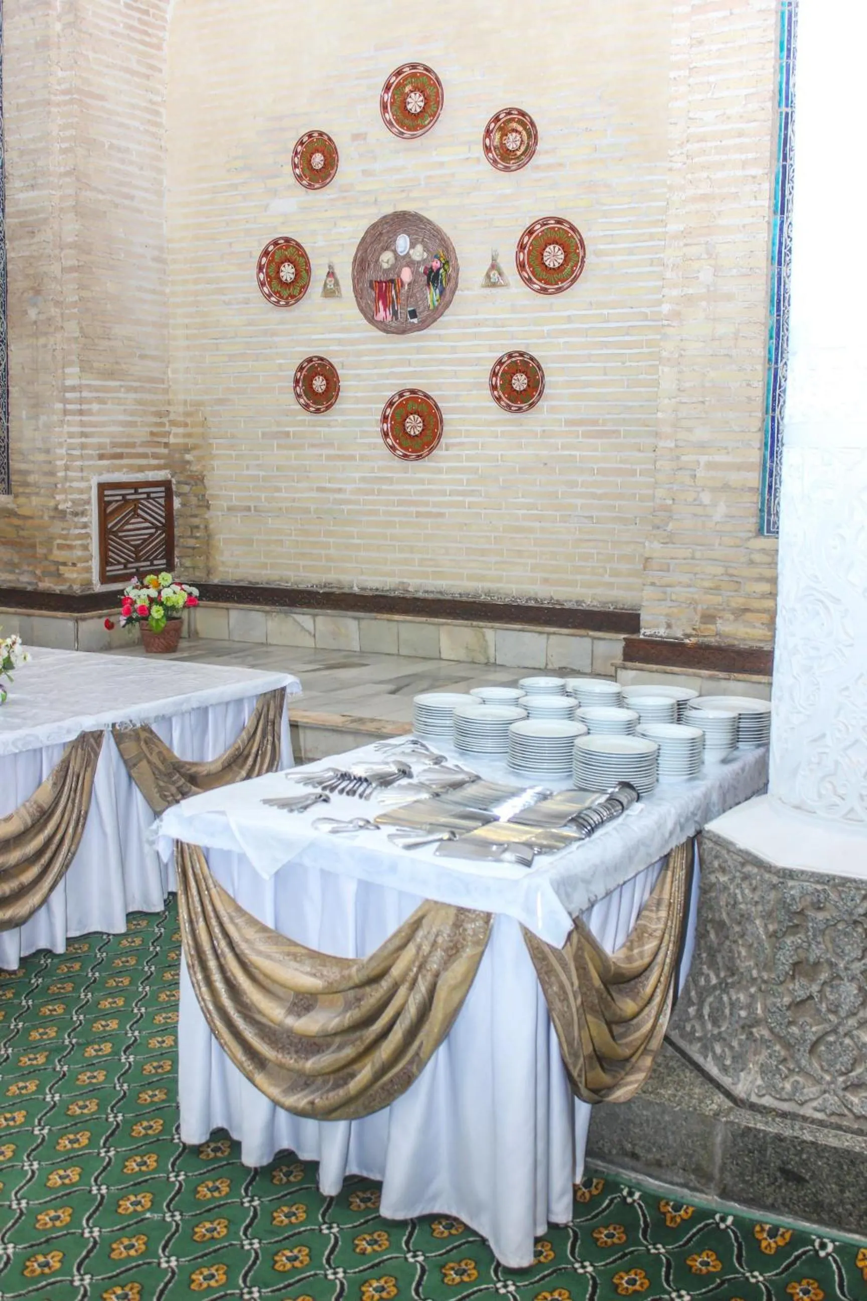 Orient Star Khiva Hotel- Madrasah Muhammad Aminkhan 1855