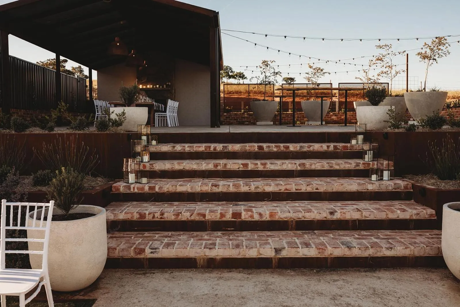 Property building in Wagga Wagga Country Cottages