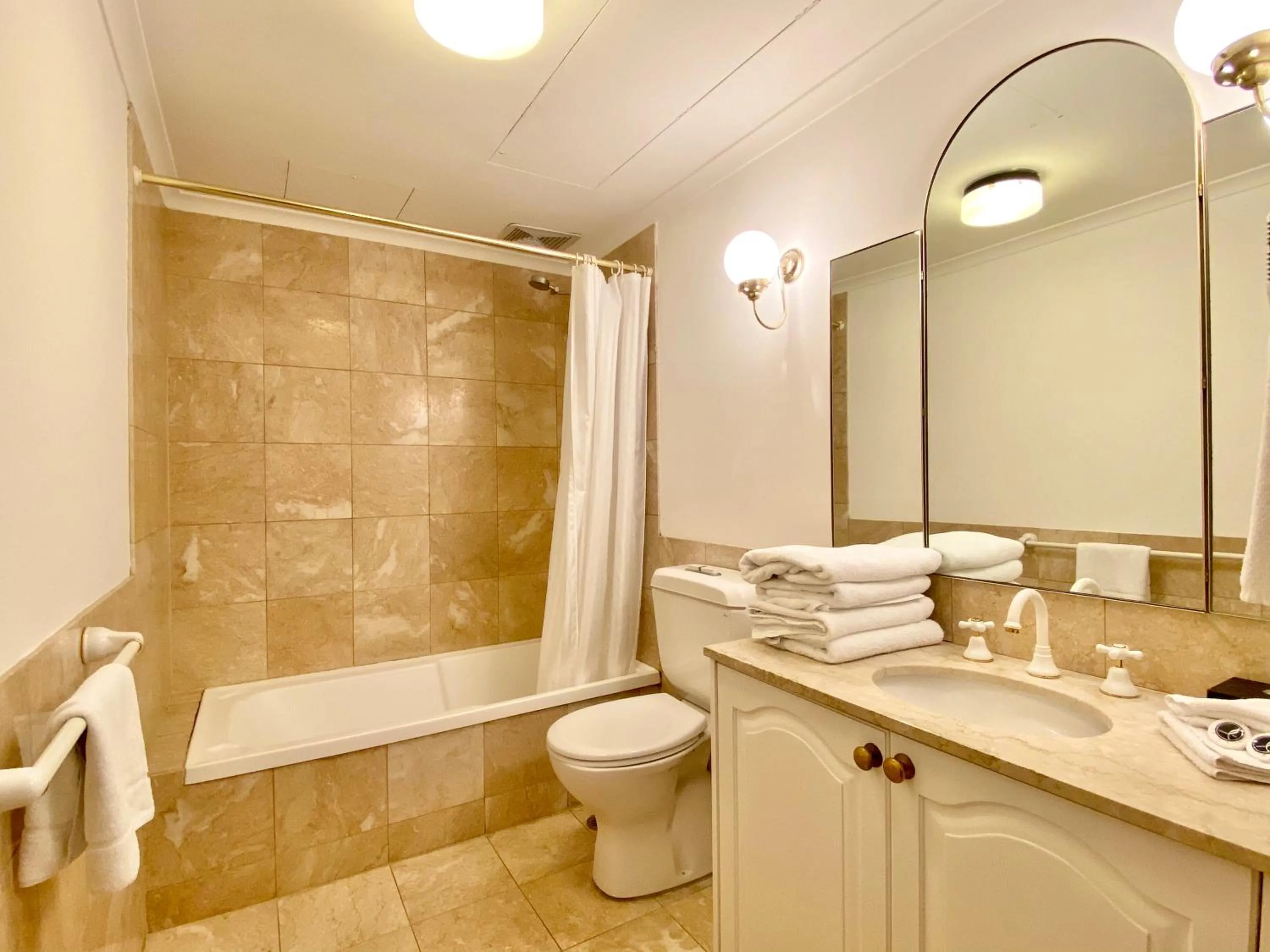 Bathroom in Milson Serviced Apartments