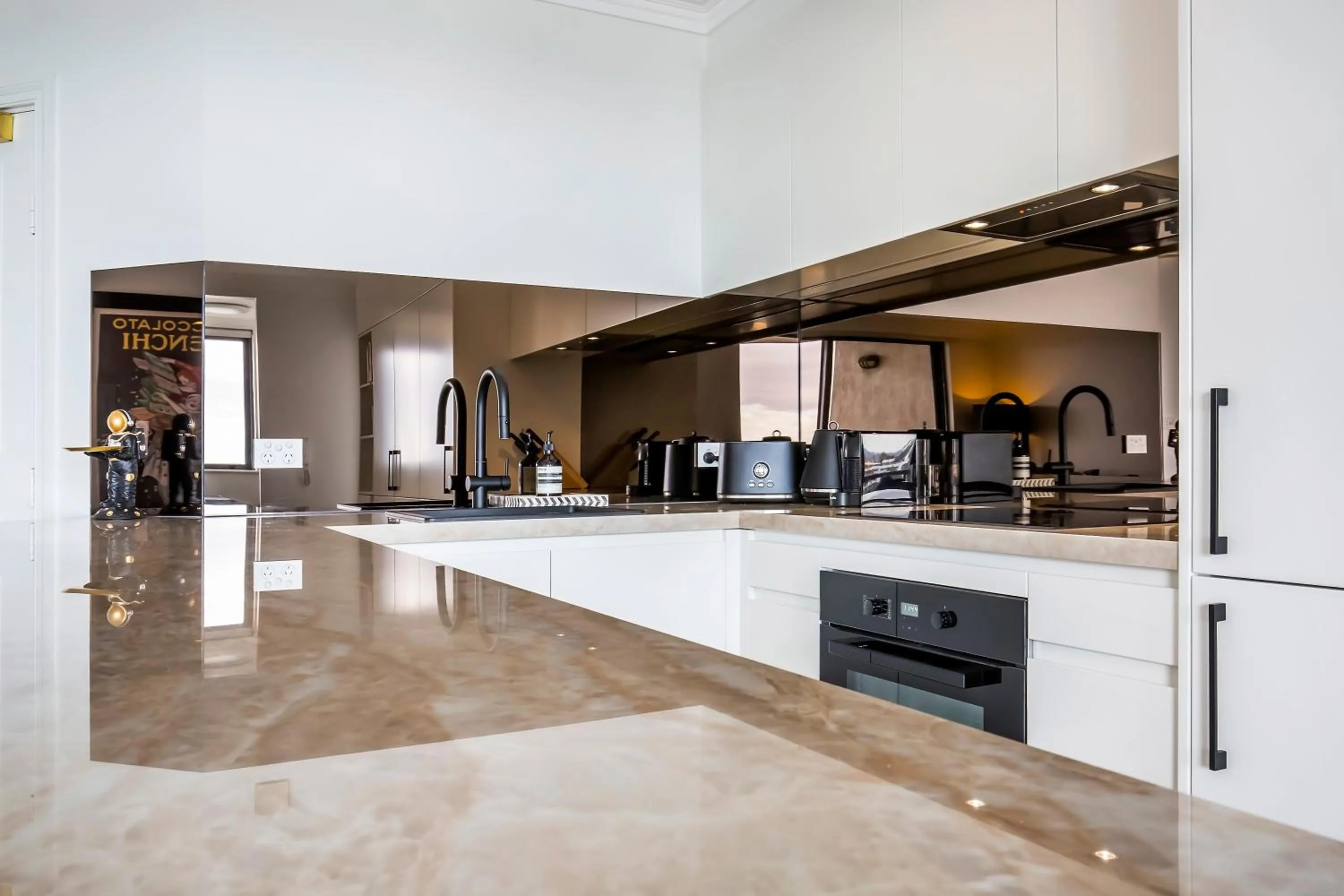 Kitchen or kitchenette in Milson Serviced Apartments