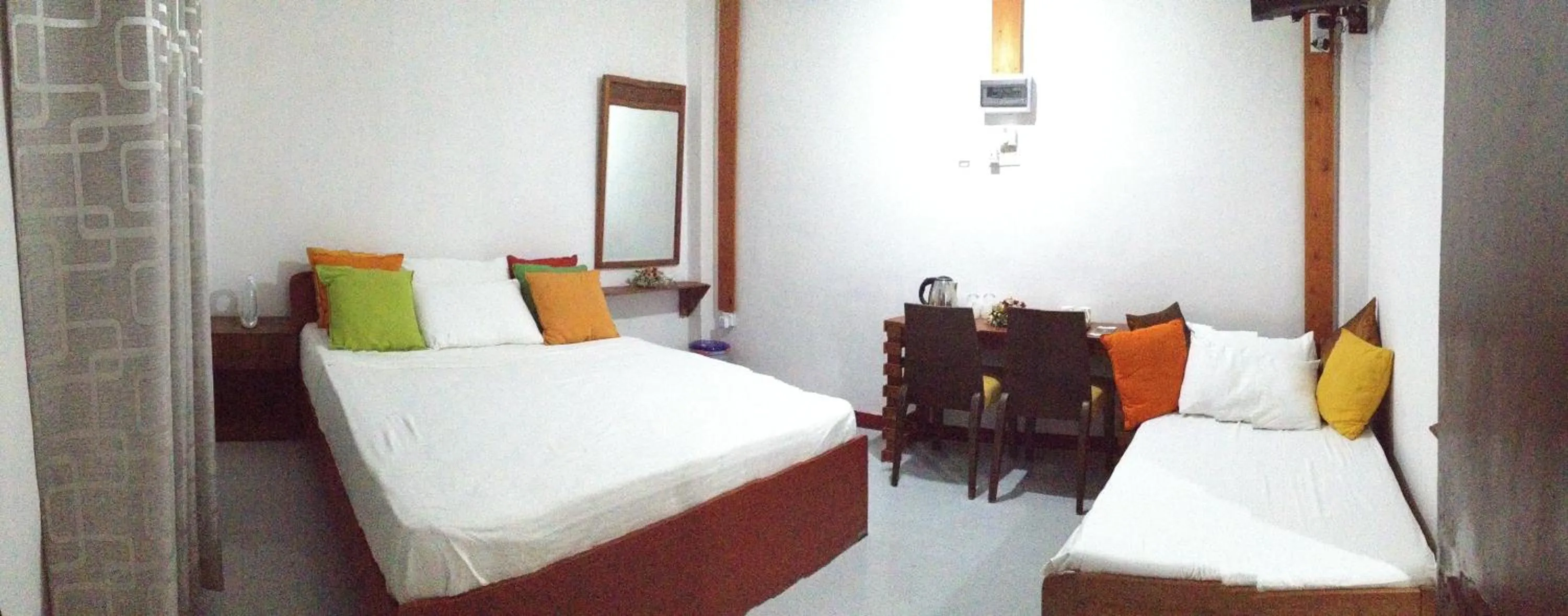 Photo of the whole room, Bed in Cinnamon Airport Residencies