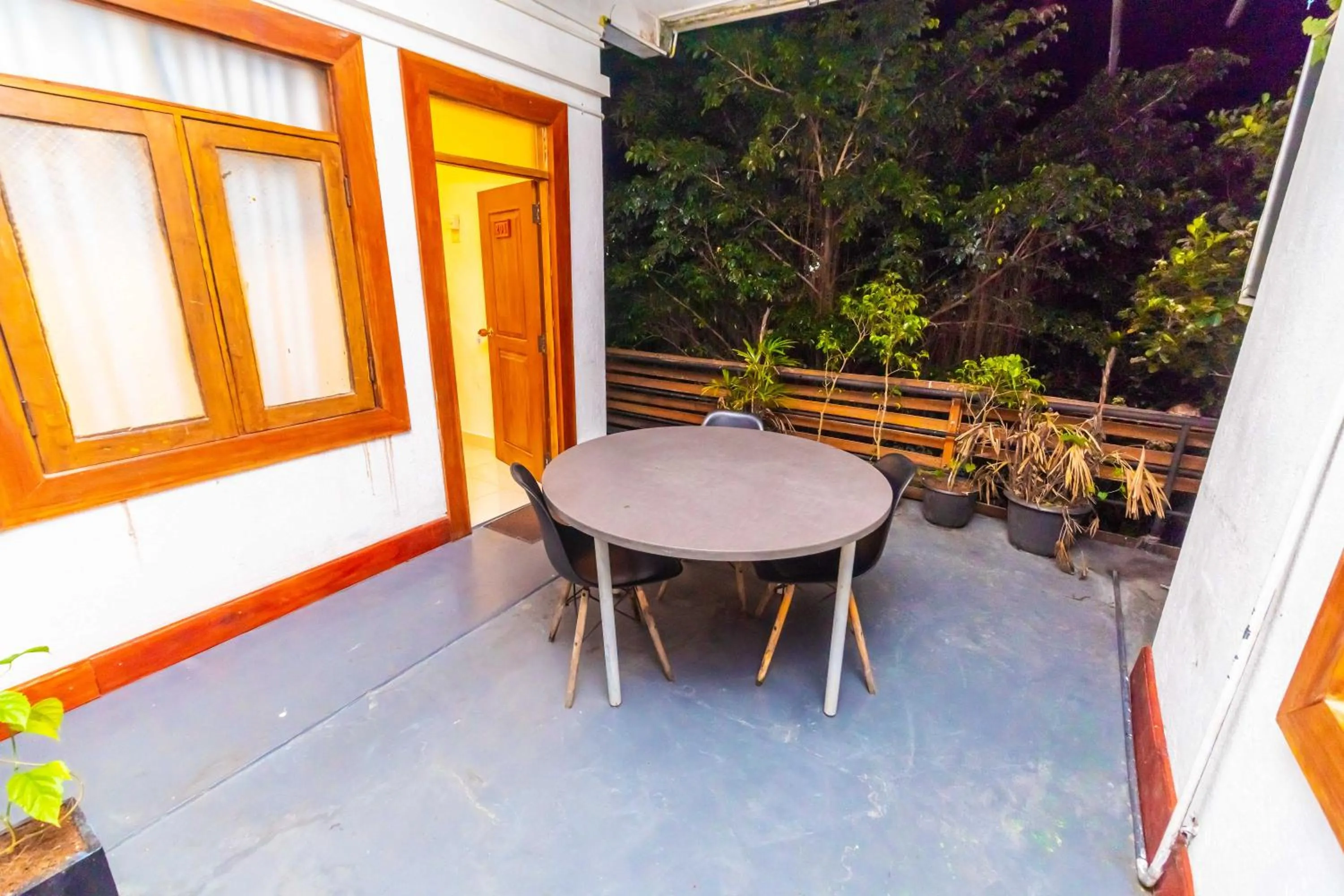 Cinnamon Airport Residencies