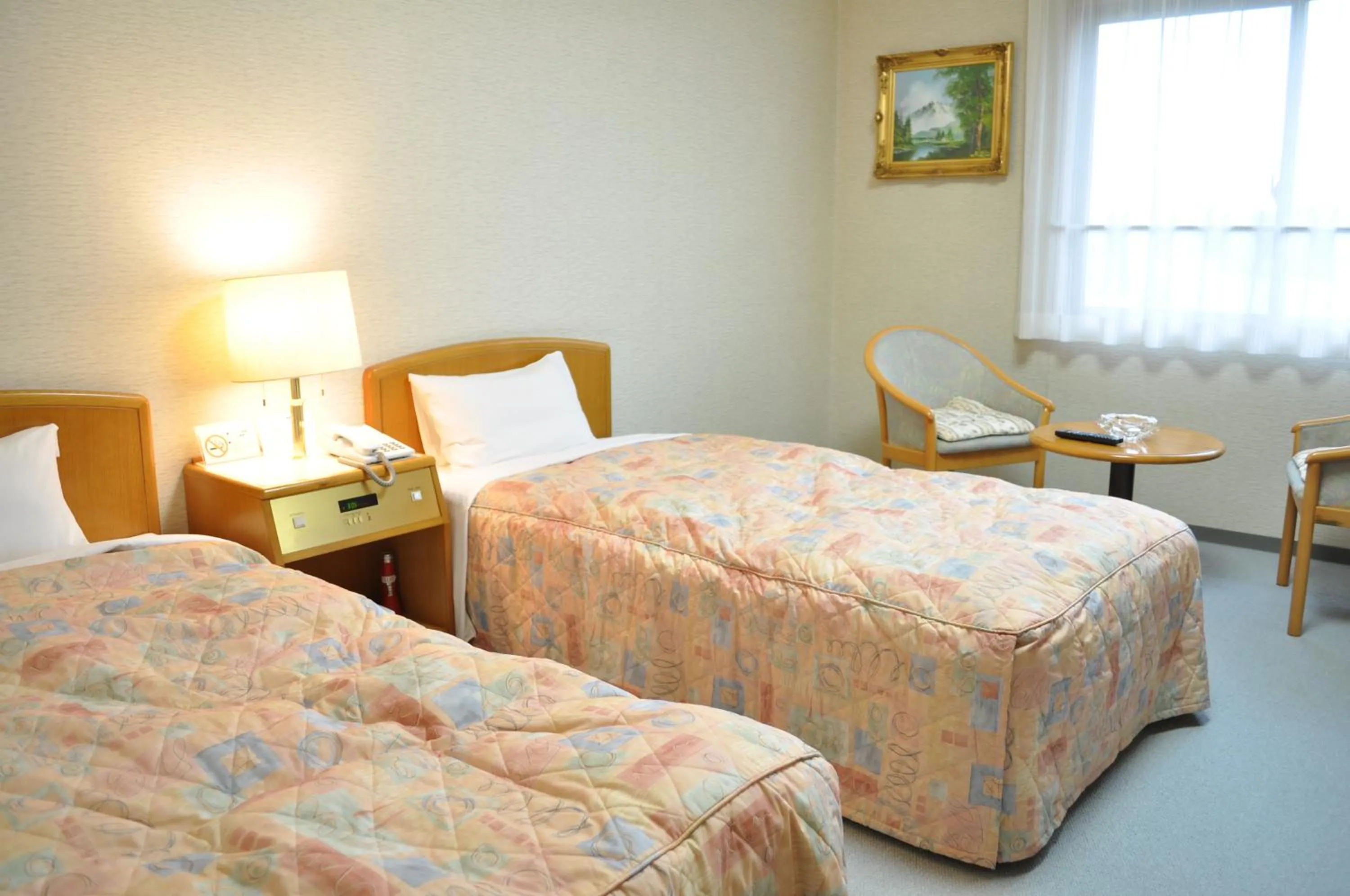 Photo of the whole room in Kobushi no Yu Atsuma