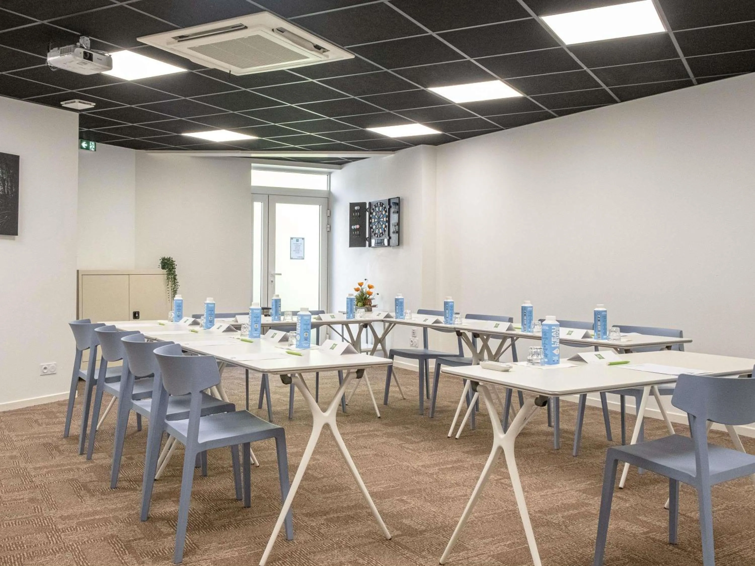 Meeting/conference room in ibis styles Dax Centre