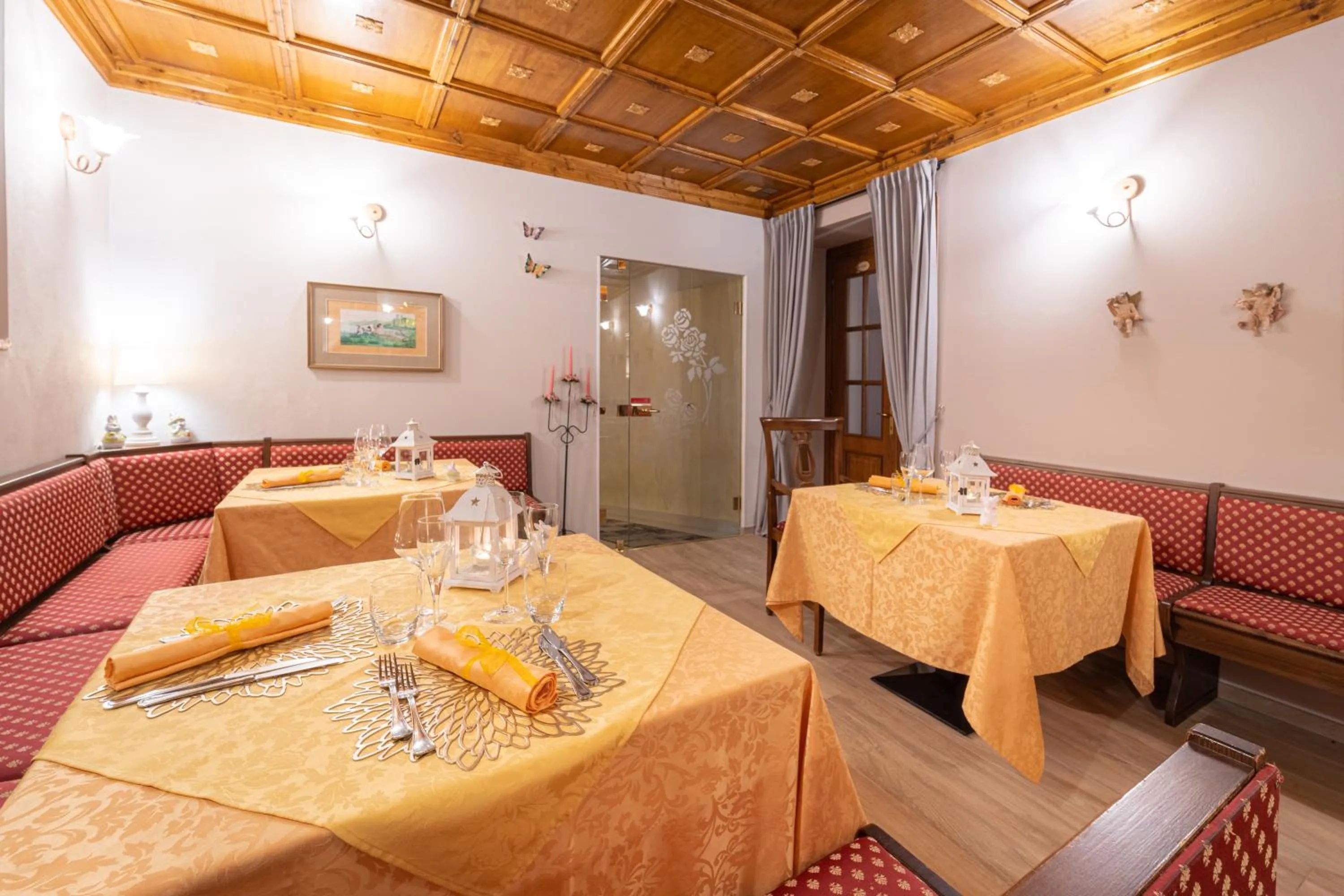 Restaurant/places to eat in Borgo dei Poeti Romantik Hotel