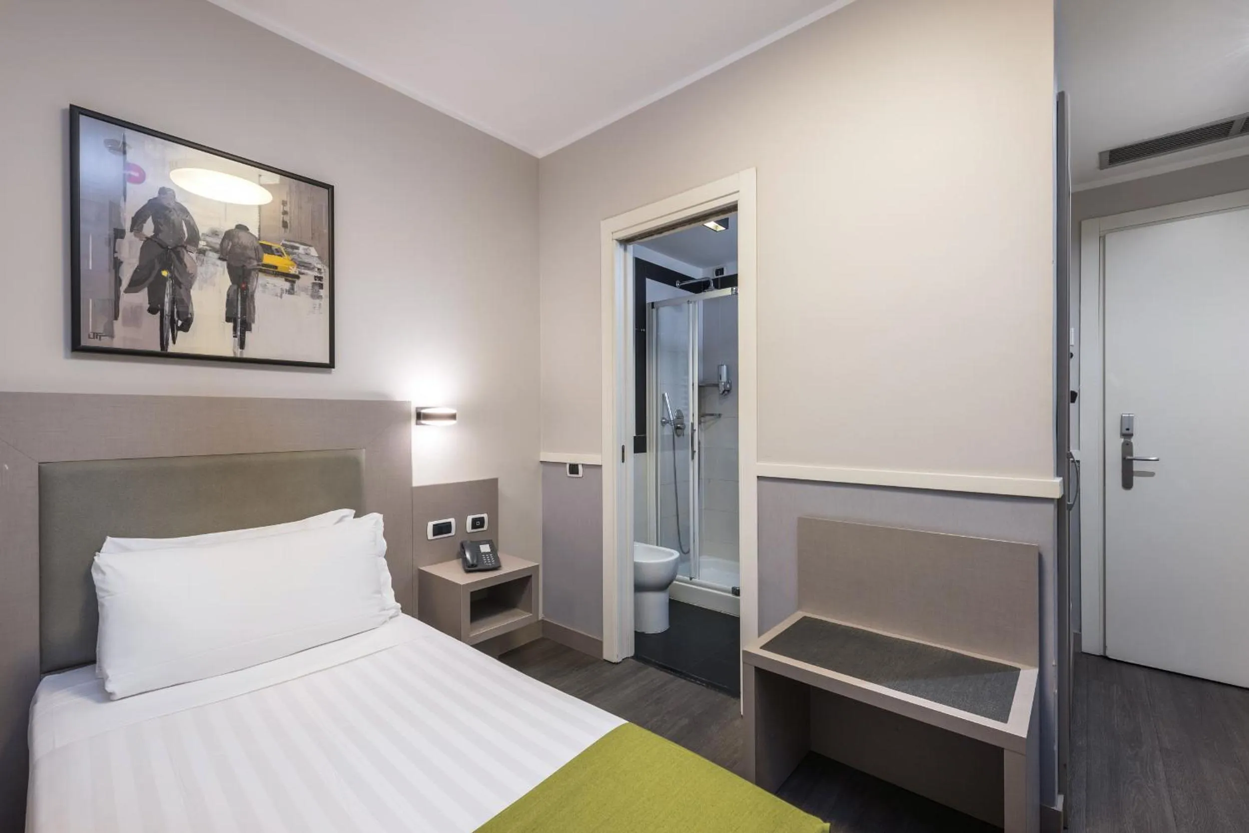 Bedroom, Bed in Noba Hotel e Residenze