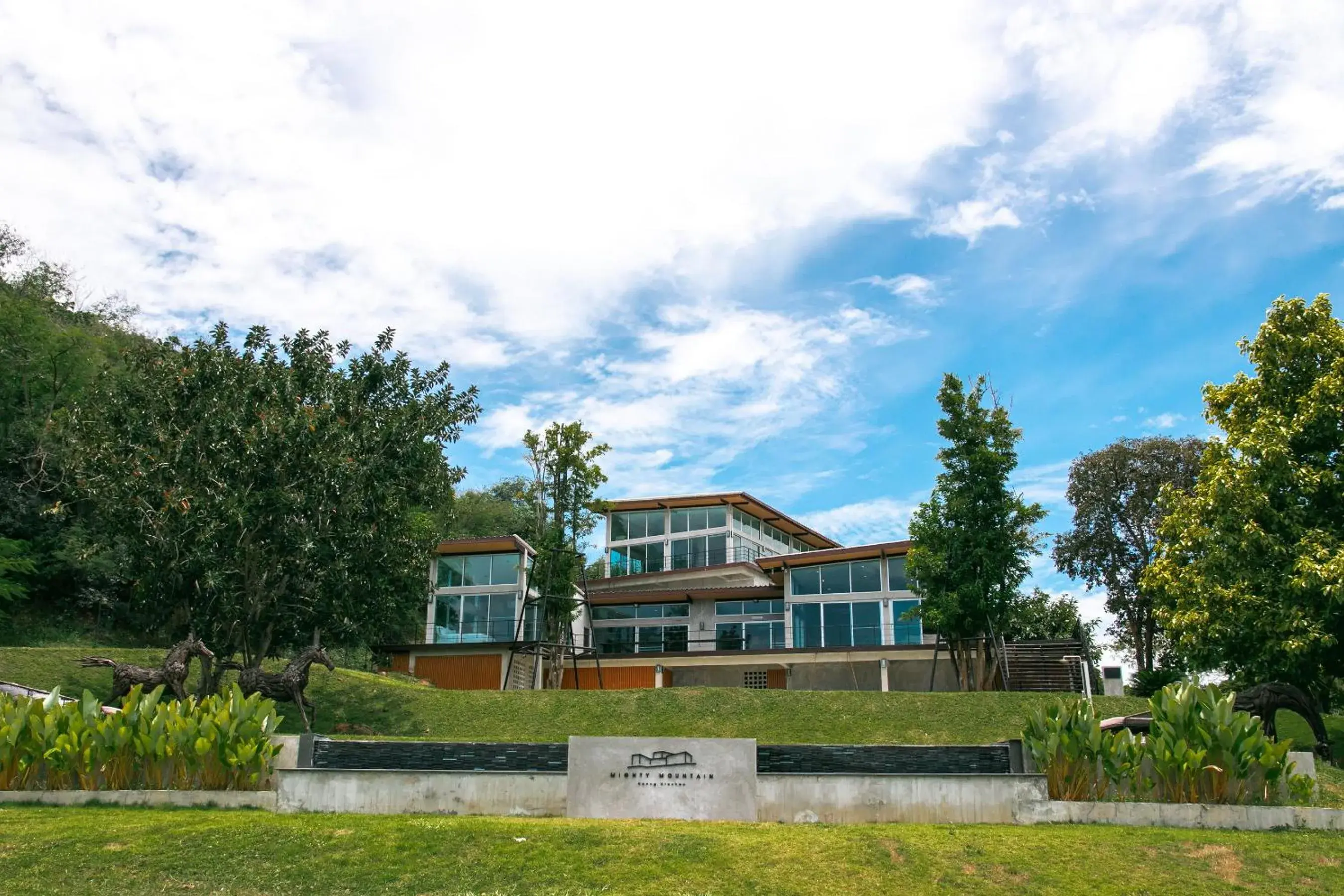 Mighty Mountain Thailand Mighty Mountain Thailand