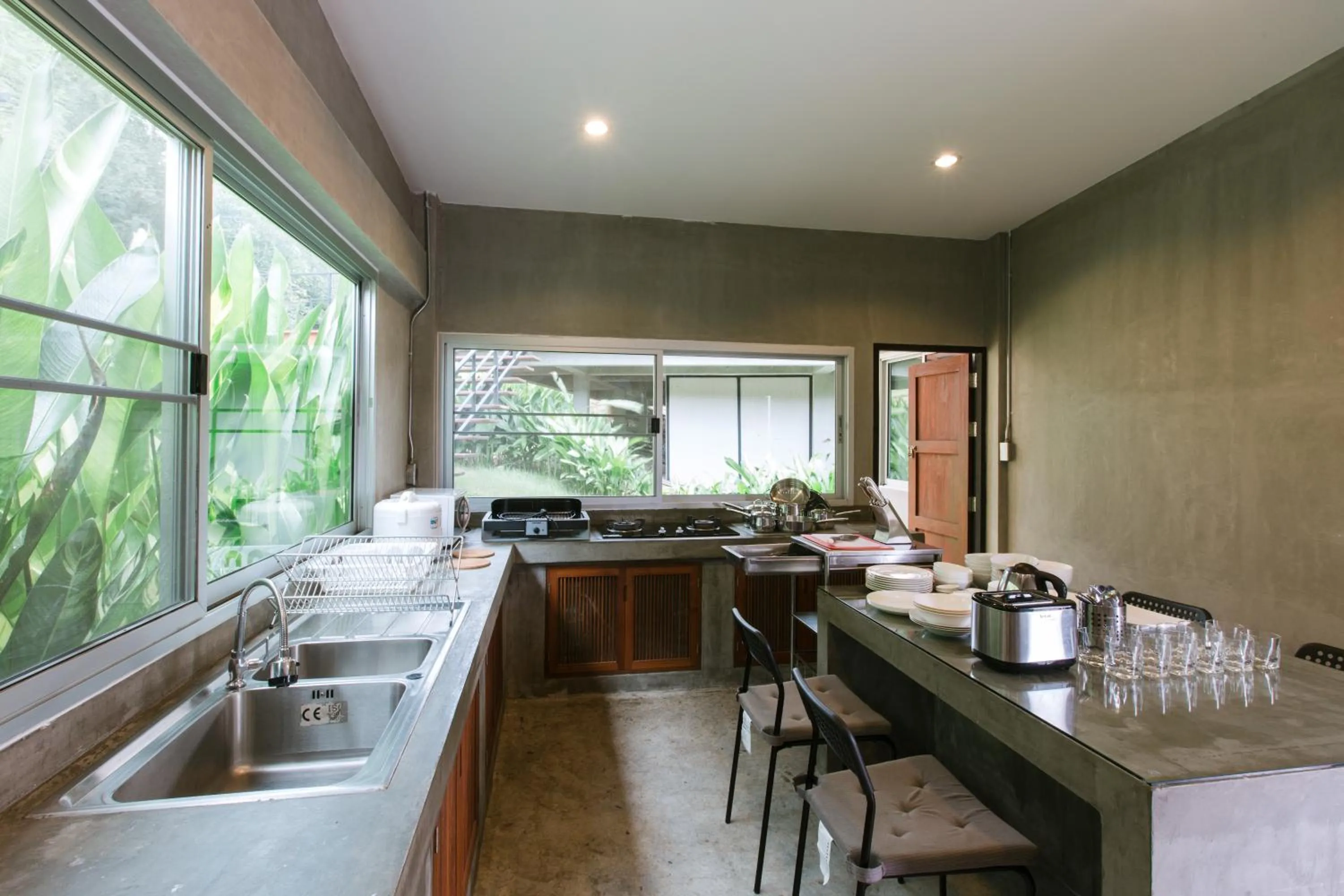 Kitchen or kitchenette in Mighty Mountain Thailand