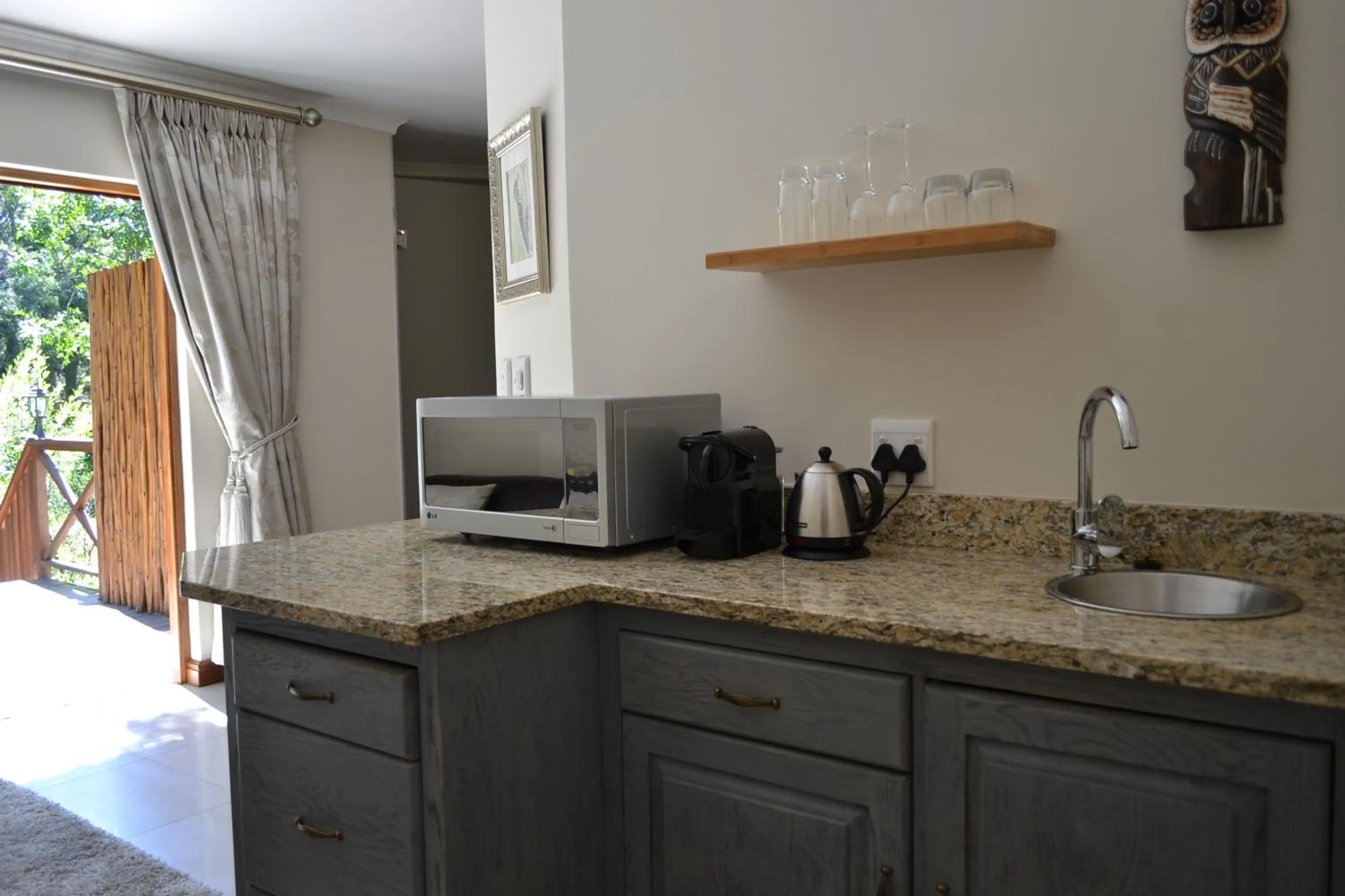 Coffee/tea facilities in Lydall Wild Tranquil Garden Suites