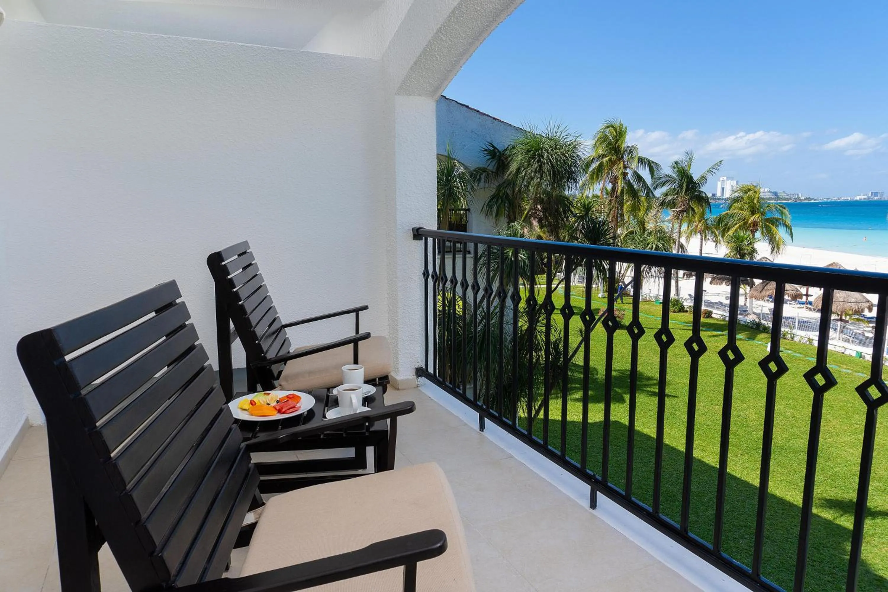Balcony/Terrace in Beachscape Kin Ha Villas & Suites