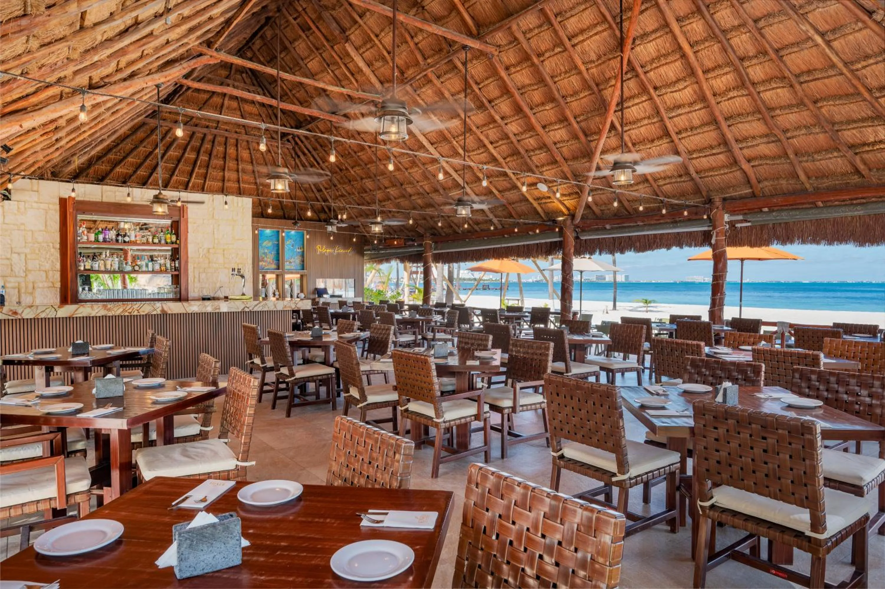 Restaurant/places to eat in Beachscape Kin Ha Villas & Suites