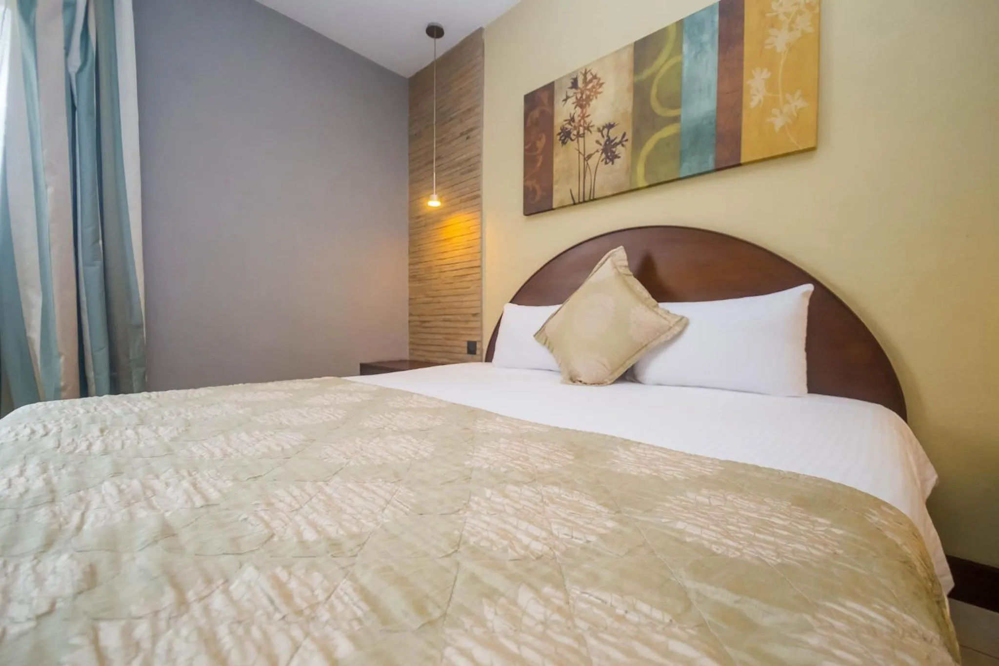Photo of the whole room, Bed in Taarifa Suites by Dunhill Serviced Apartments