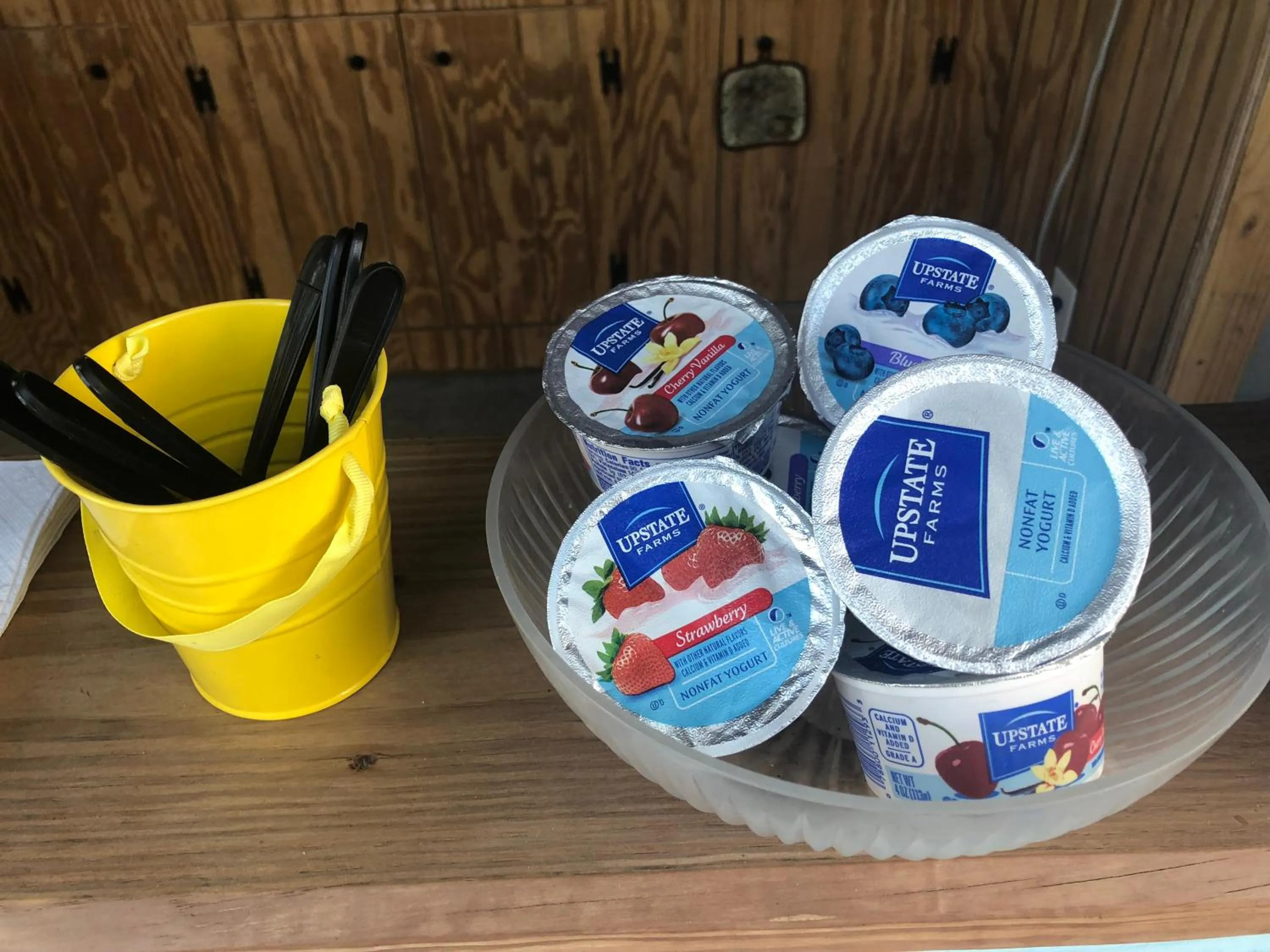 Continental breakfast in Seafarer Key Largo Resort and Beach