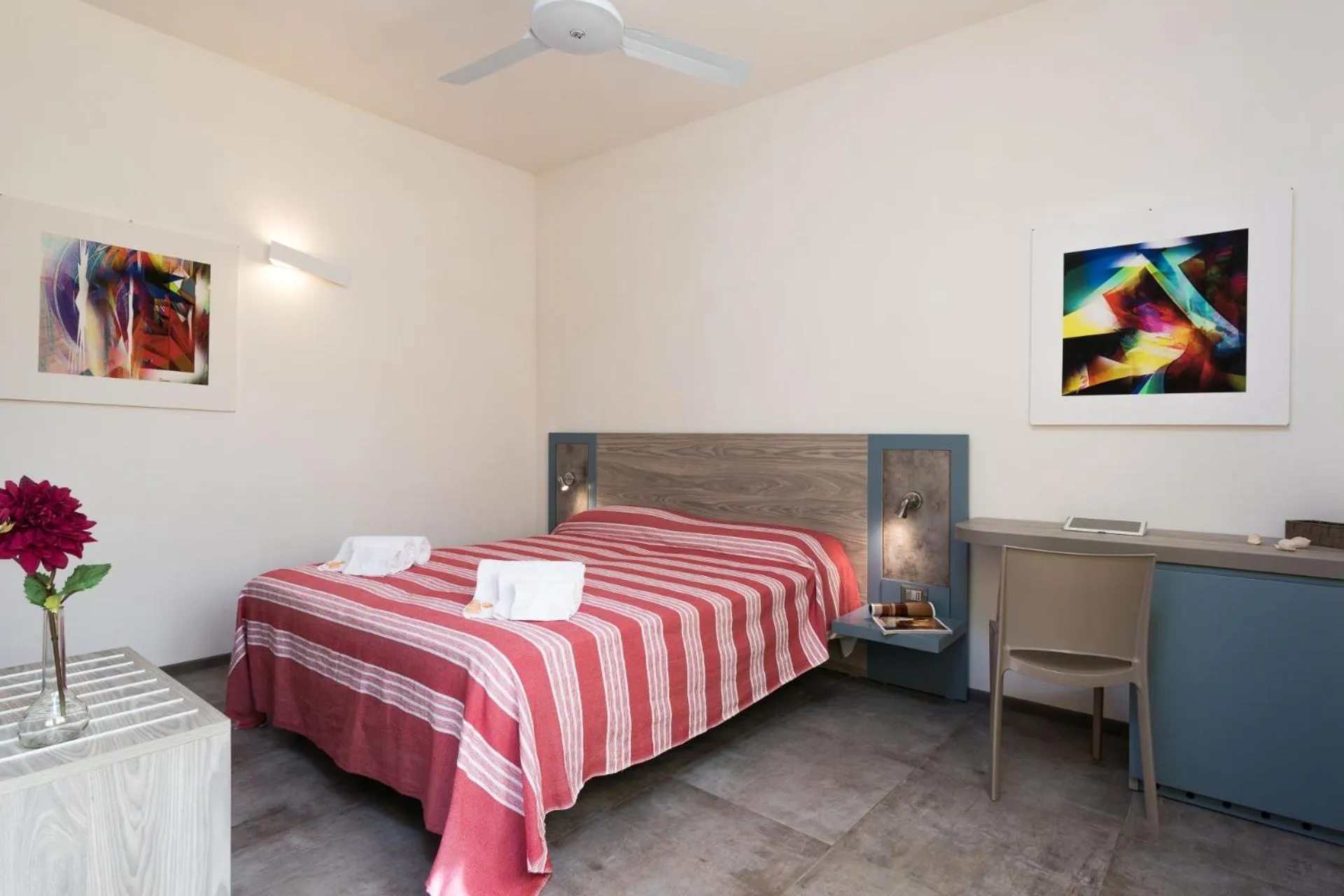 Bedroom, Bed in Reef and Dream