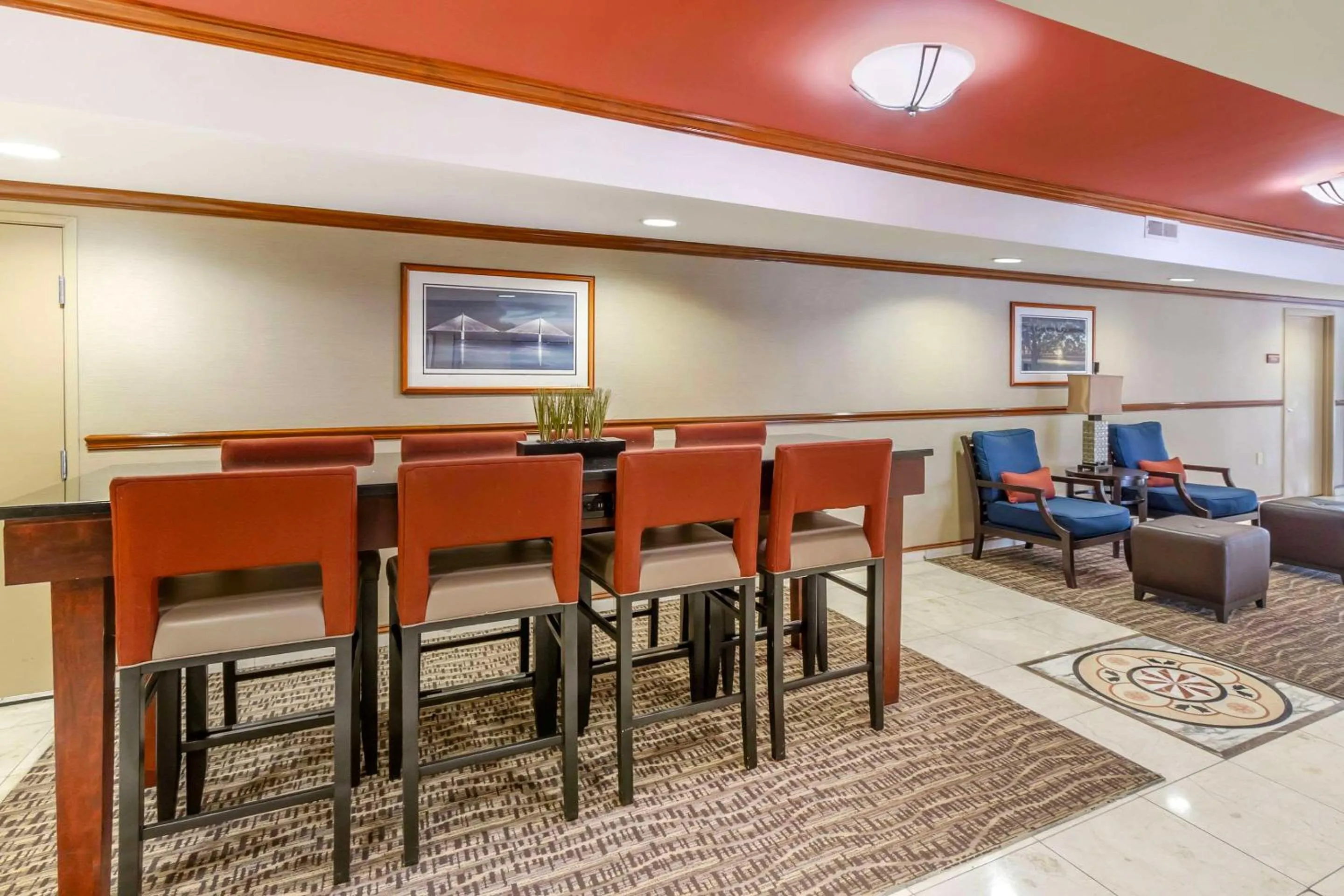 Lobby or reception in Comfort Inn & Suites Charleston Airport Convention Center